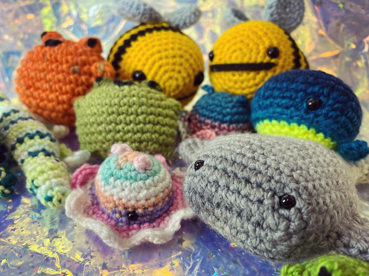 Another group of crochet friends that will be joining me at my next few markets. 

&hellip;&hellip;&hellip;&hellip;&hellip;&hellip;&hellip;.

#edensprout #crochet #crochetersofinstagram #crochetart #handmade #yyjarts #crochetfriend #bee #dumbooctopus