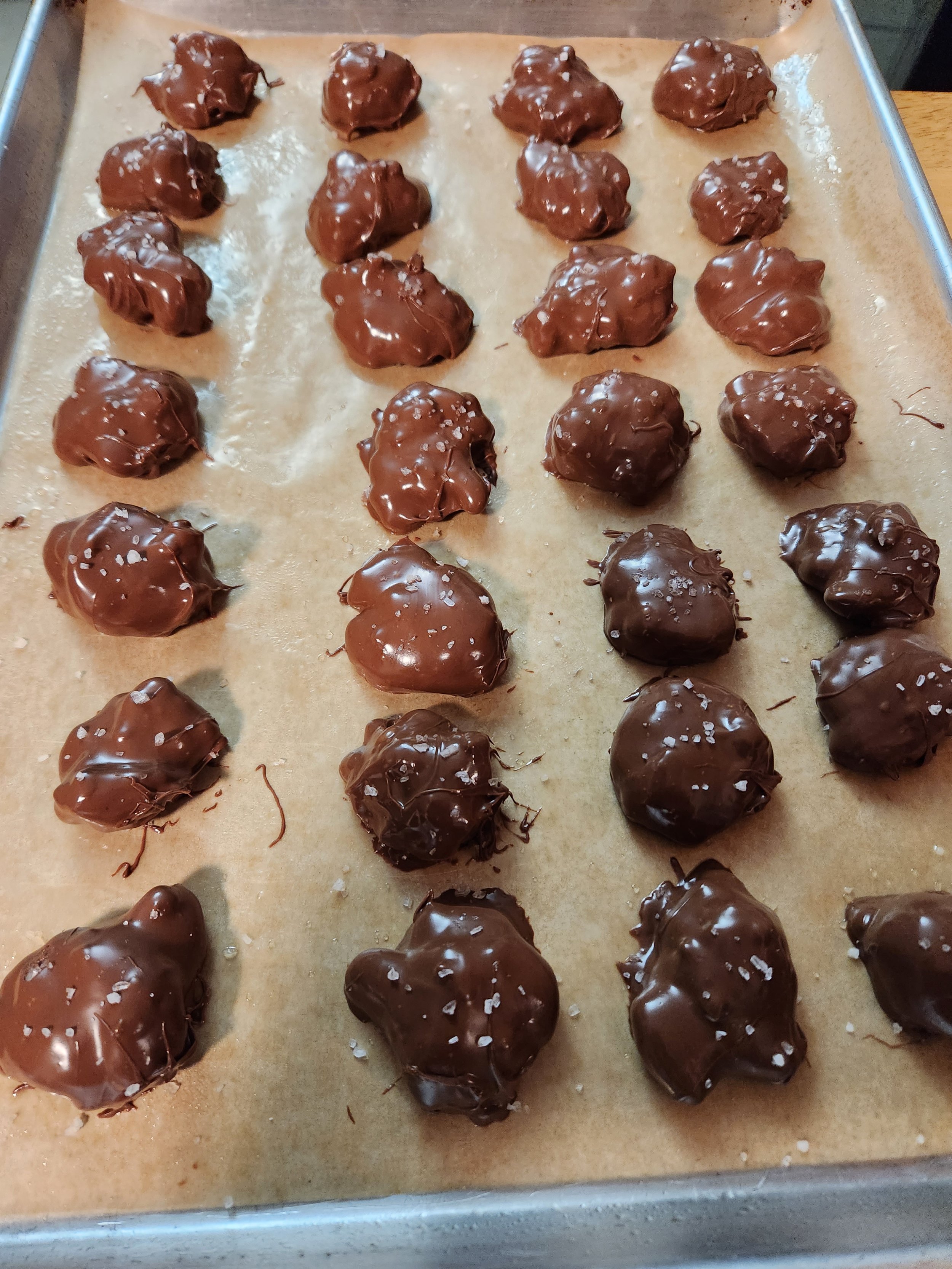 Clusters in a pan.jpg