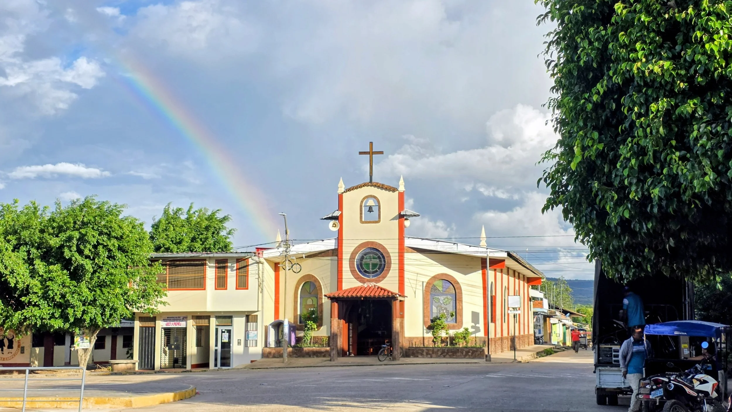 PERU - church.jpg