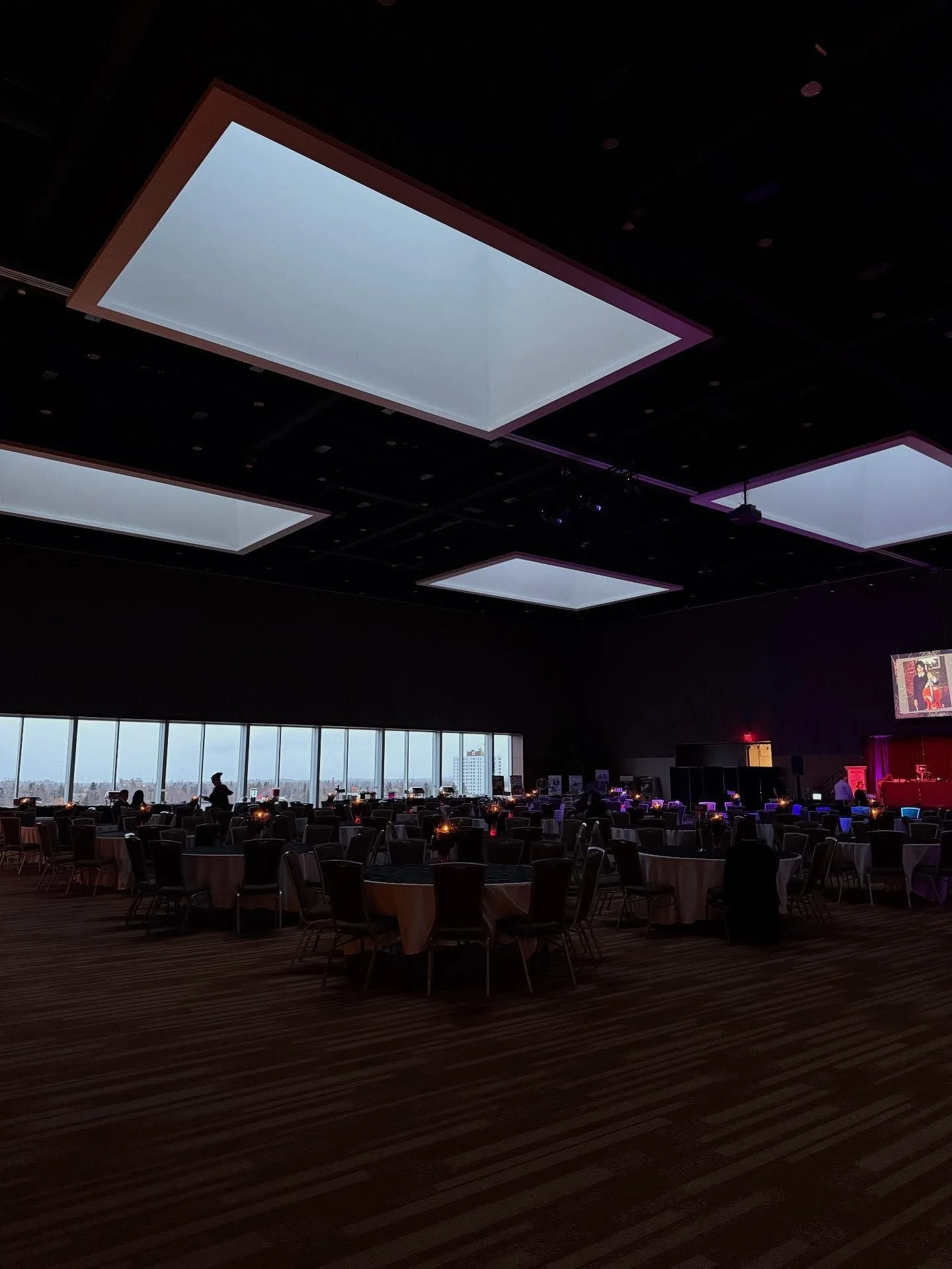 Event 2/4 this weekend is underway! This is a fundraising event for @hopecommunityresources and I&rsquo;m just thankful to be included, how awesome! 🦇