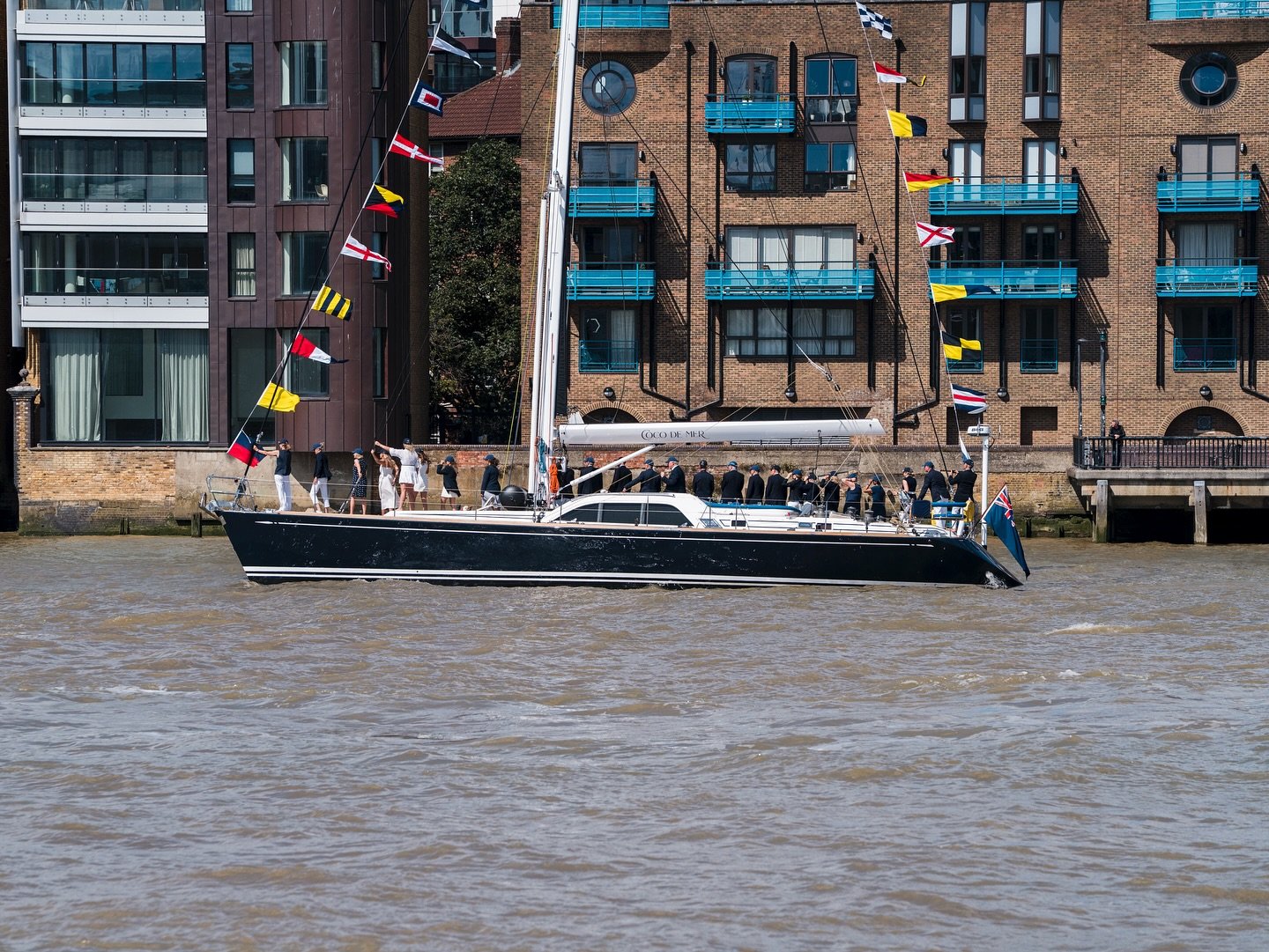 Royal Thames Yacht Club 250th Anniversary Thames Pageant

#sailing #londonsailingclub #royalthamesyachtclub #boats #riverthames