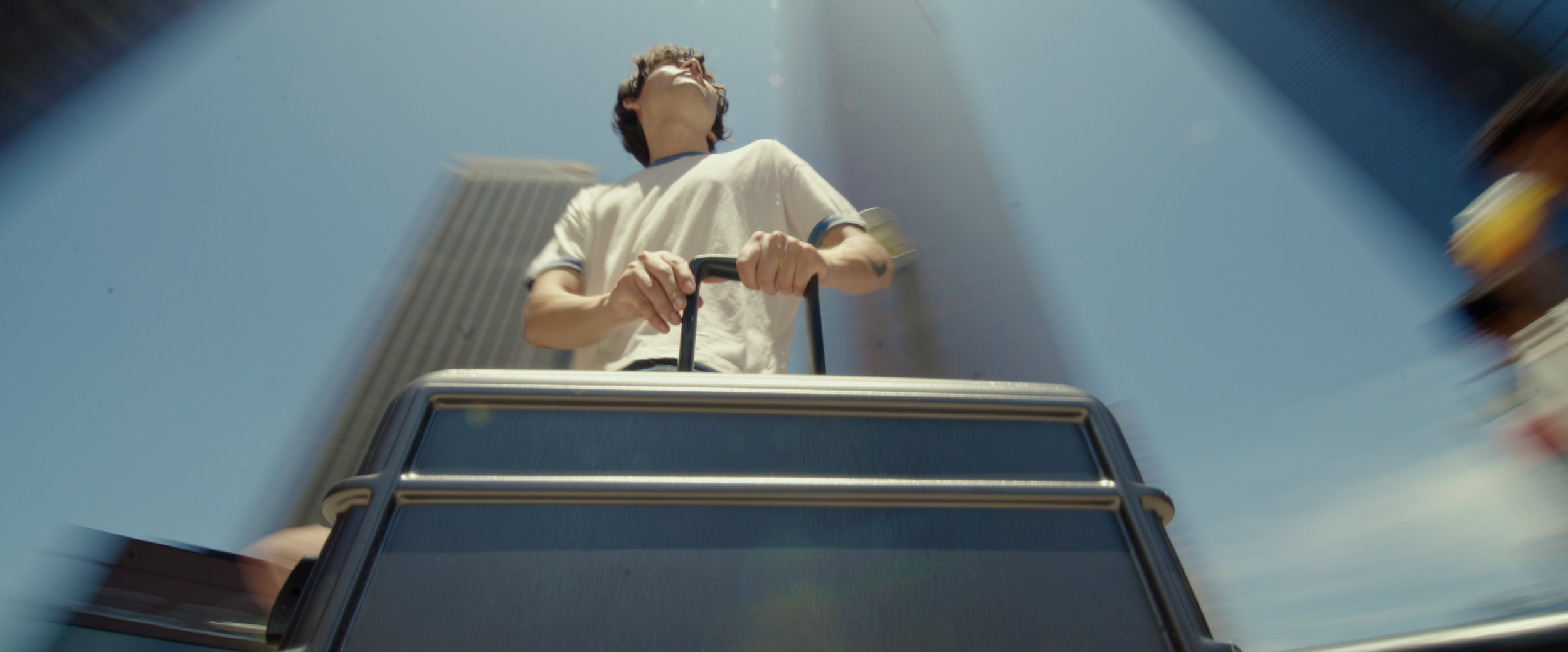 Built to resist x EASTPAK