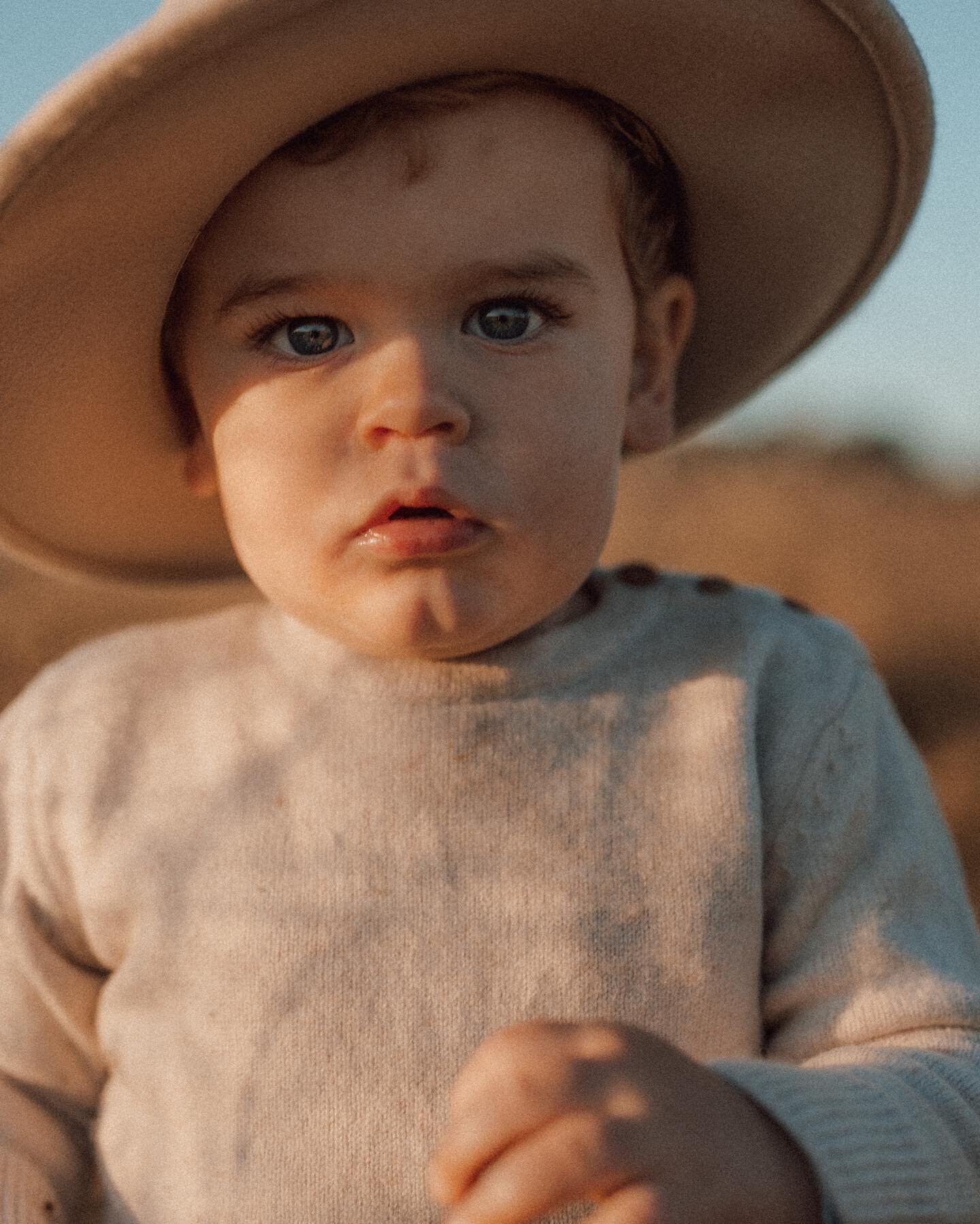 This is Charlie 🤎

Charlie became a big brother last week and is nailing his new role. I think Charlie might just break a few hearts one day 🥰🥰

#erinnredfernphotography 
#centralwestnsw 
#centralwestnswphotographer 
#wellingtonnsw 
#wellingtonpho