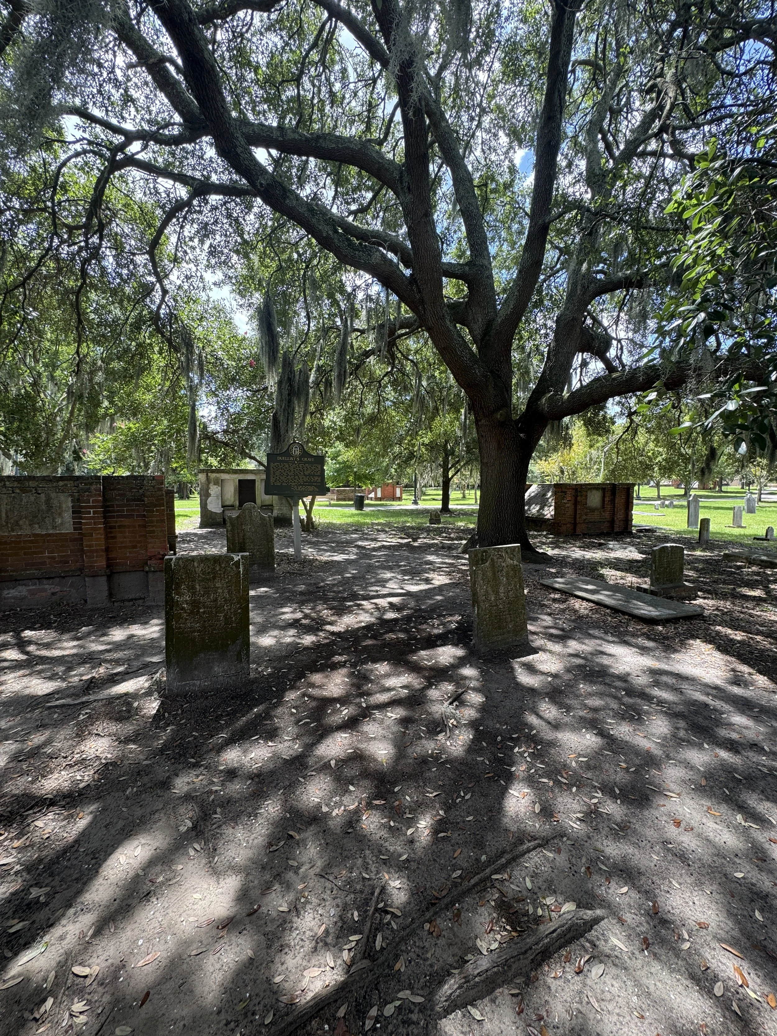 Colonial Park Cemetery