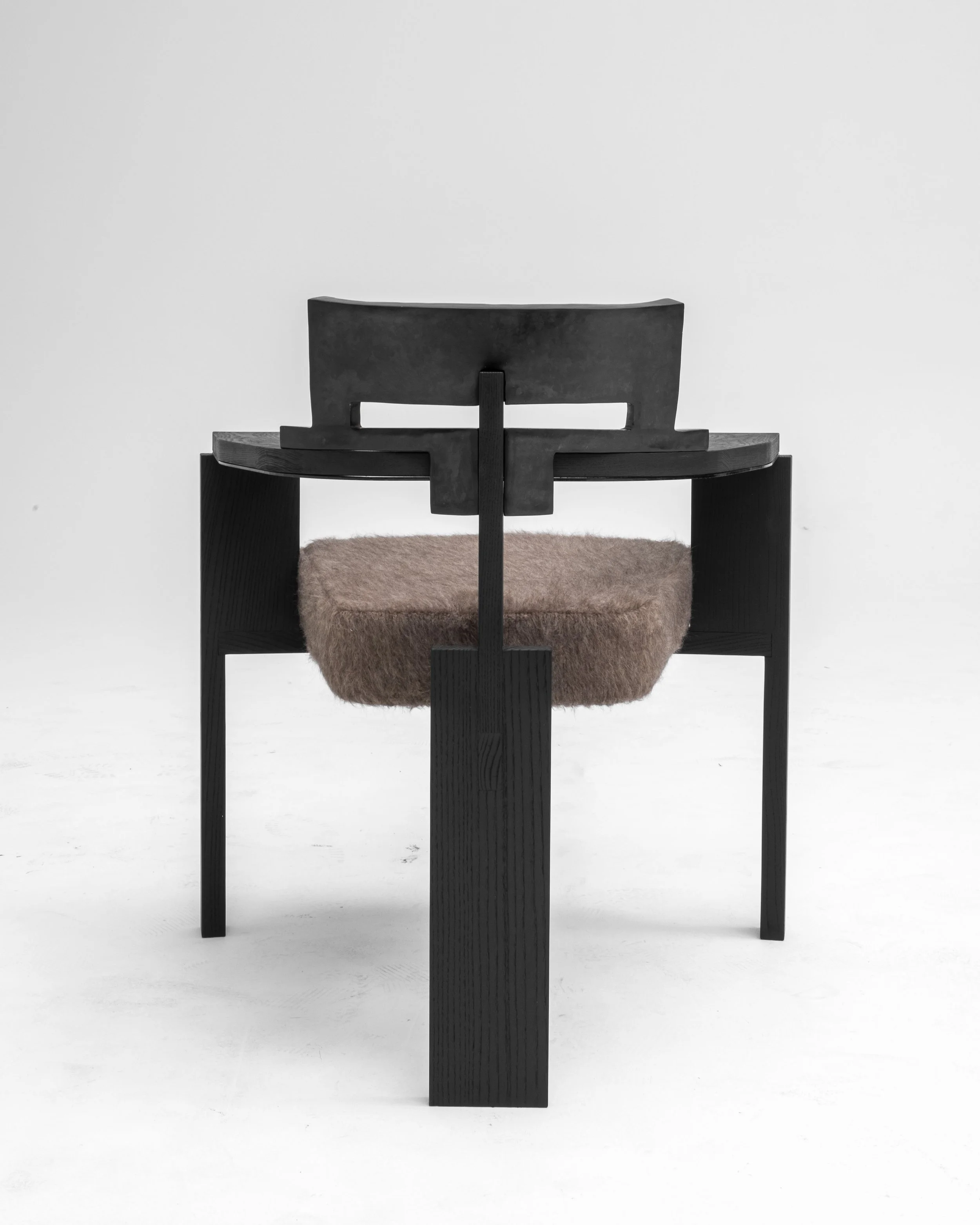 FUNDAMENT DINING CHAIR