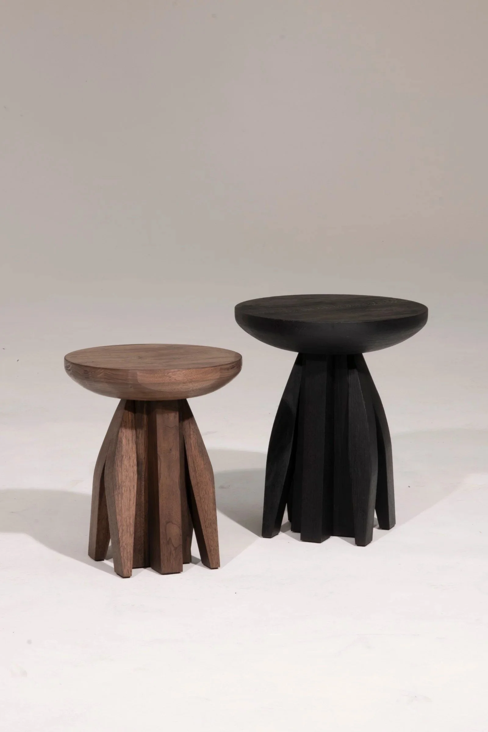 UMBO SIDE TABLE