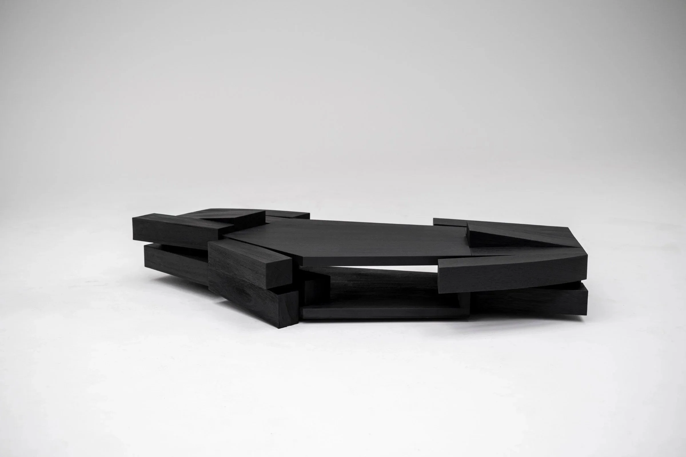ZOUMEY COFFEE TABLE