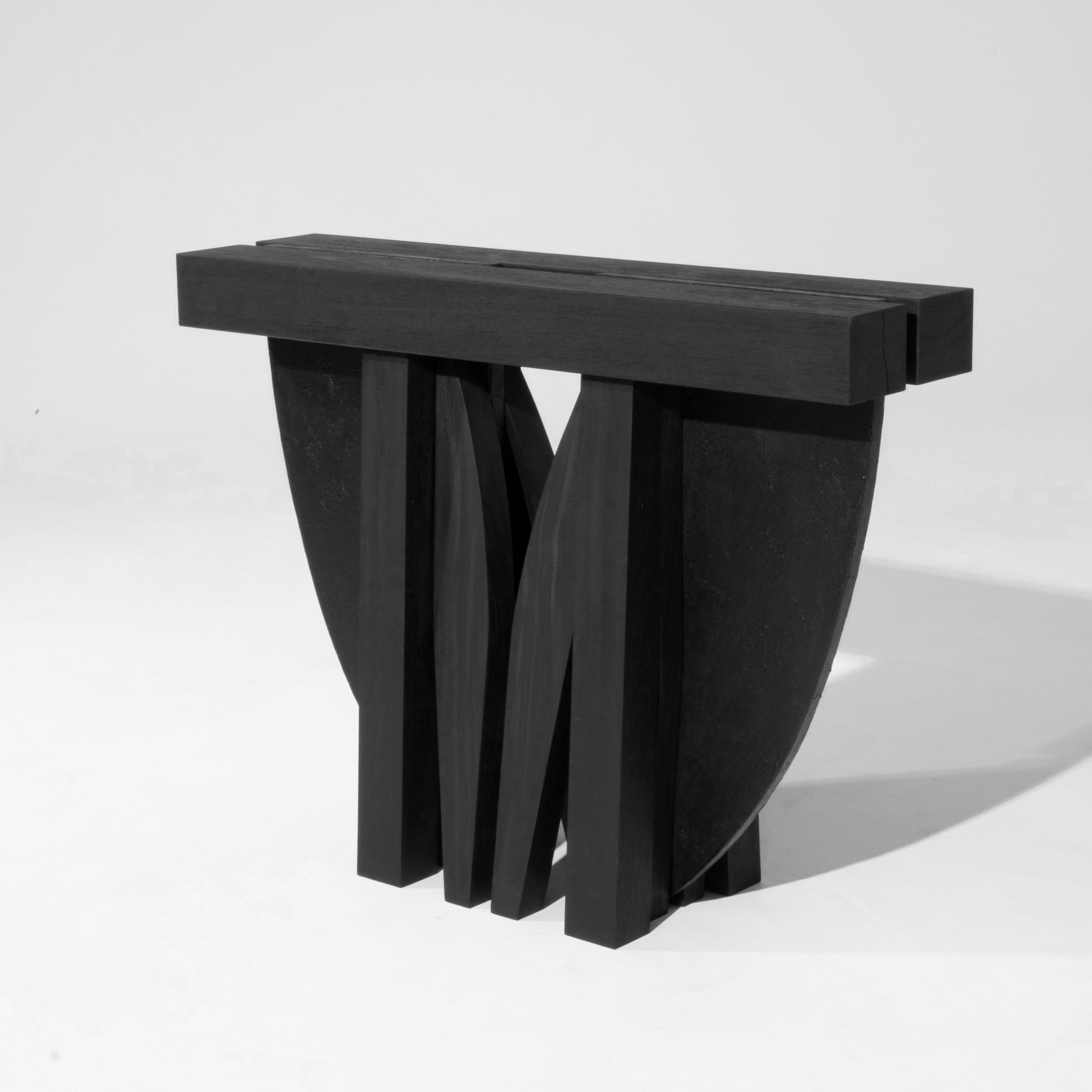 Arno+Declercq+-+Work+-+Umbo+Hallway+Table+-+6.jpg