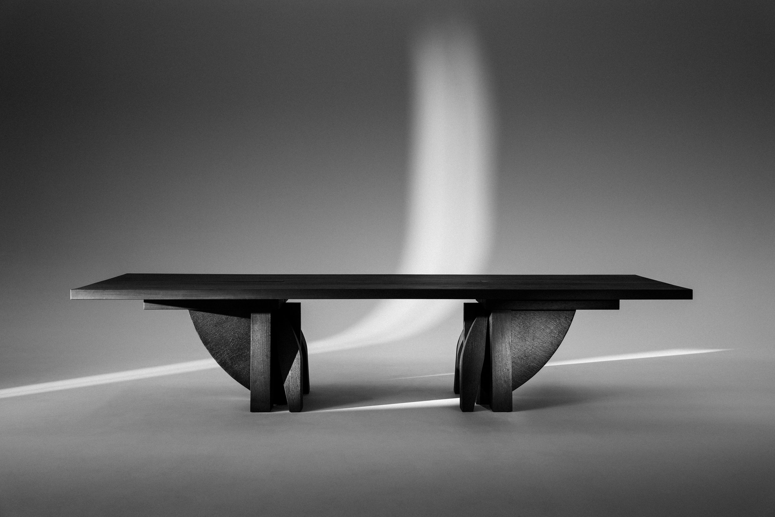 Umbo Dining Table by Arno Declercq — photography by Victor Robyn