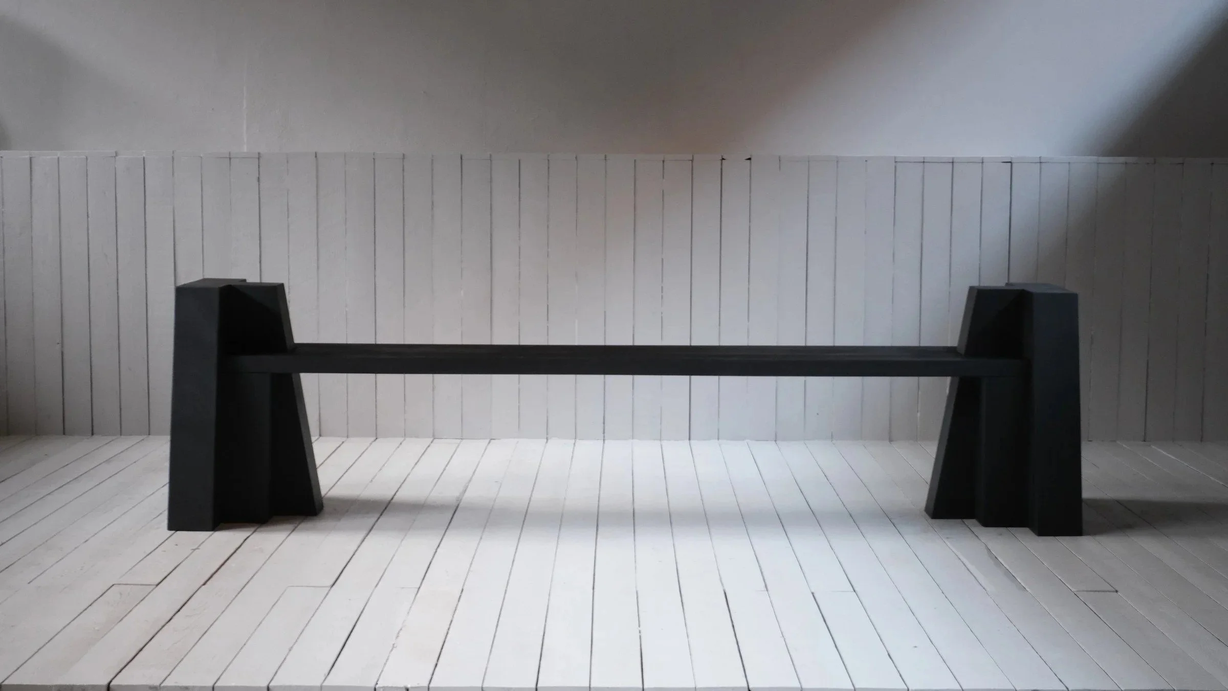 AD BENCH