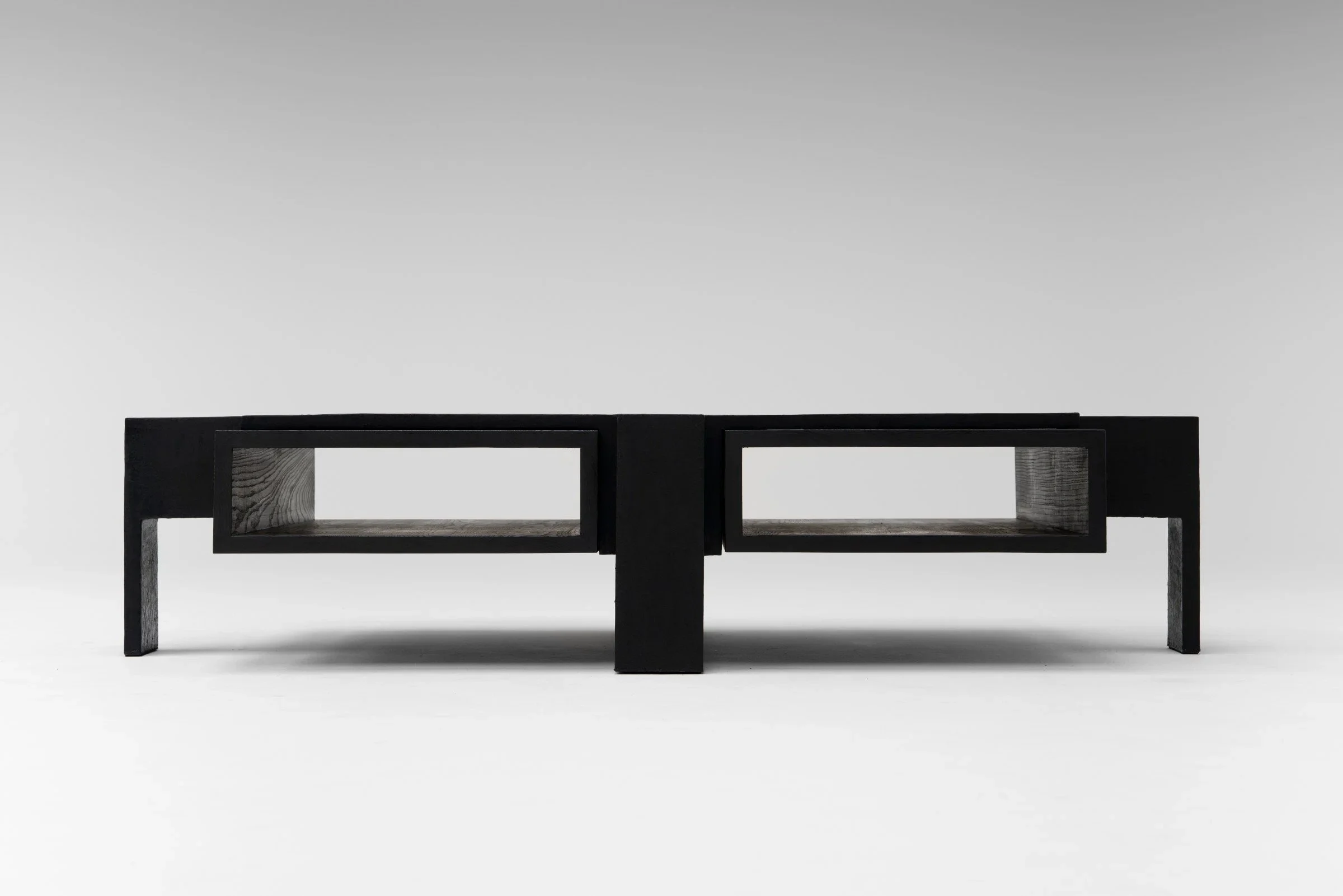 FUNDAMENT COFFEE TABLE