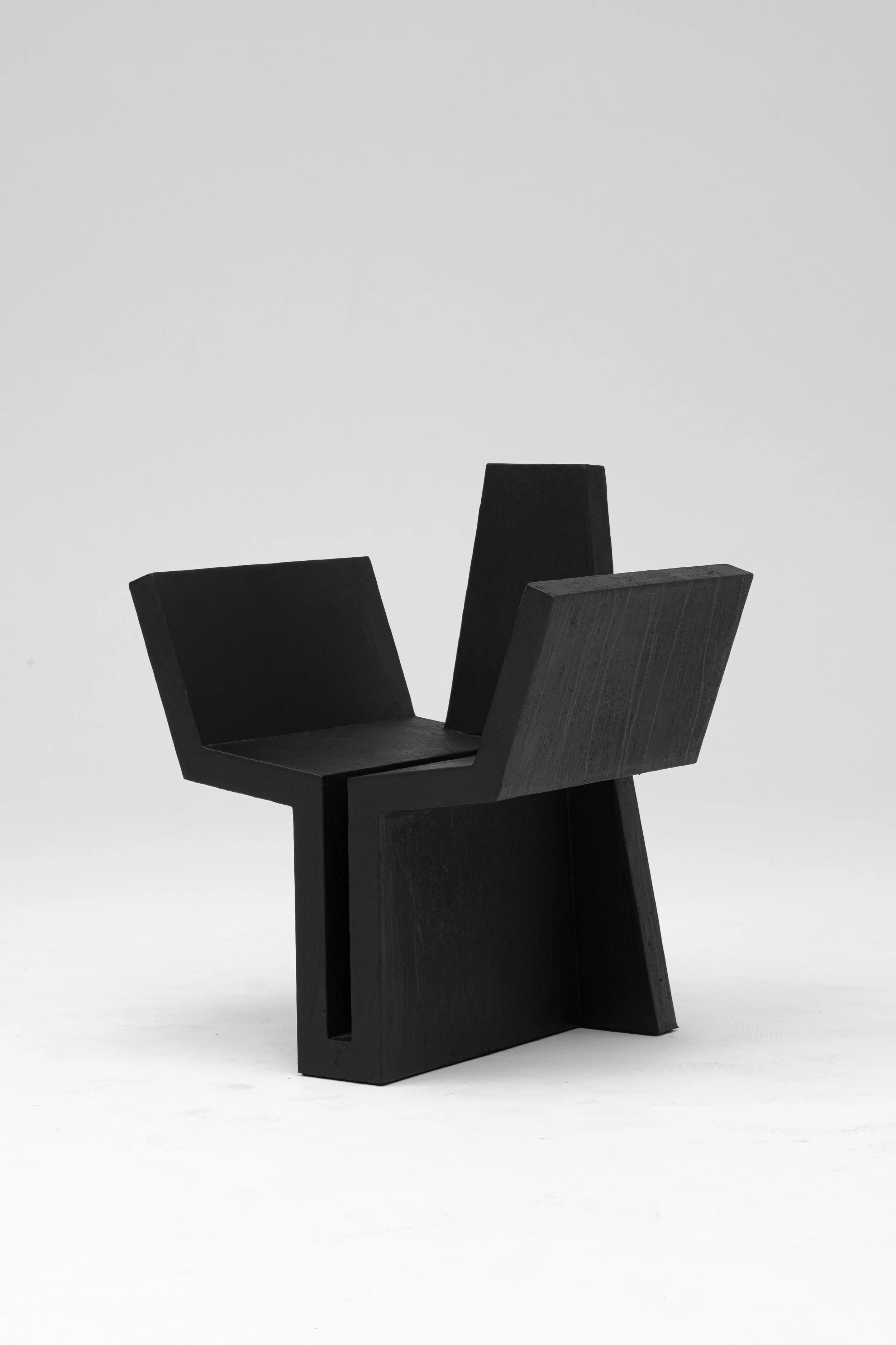 FUNDAMENT THRONE