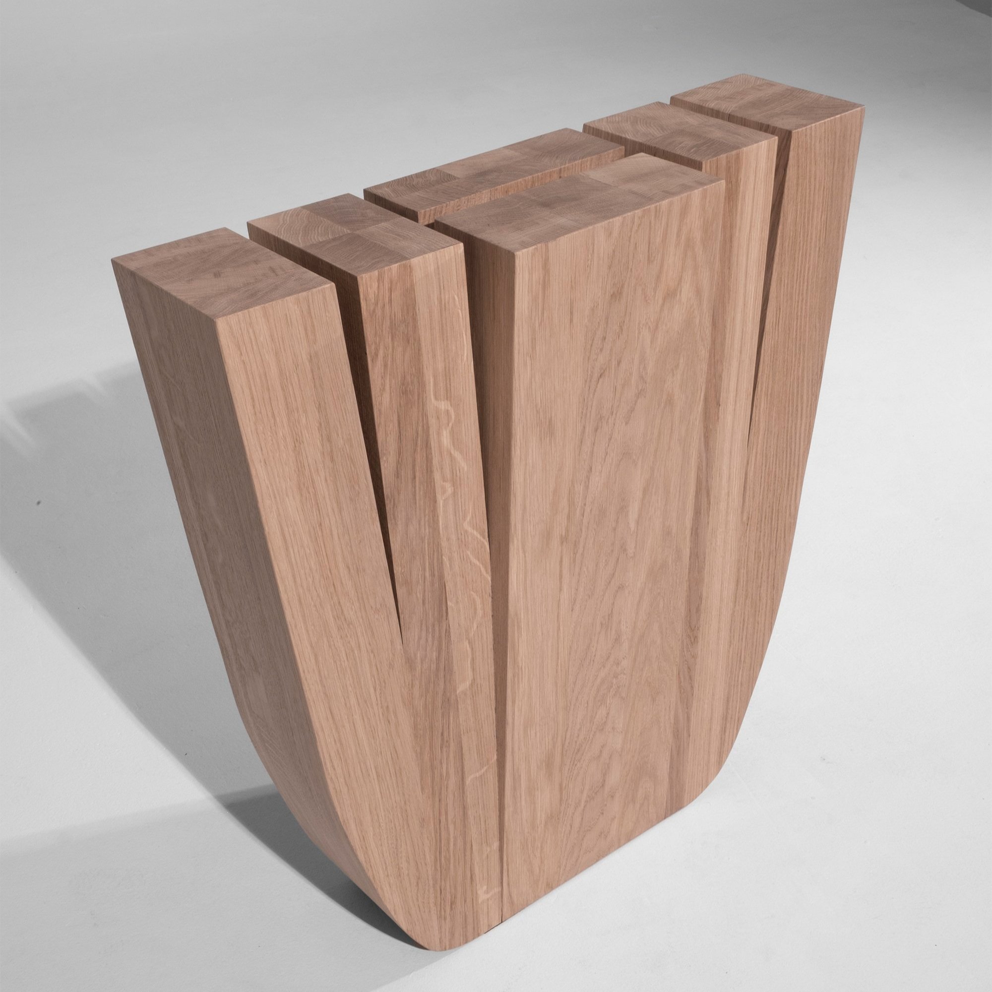 Arno+Declercq+-+Work+-+Hallway+Table+Oak+-+5+kopie.jpg