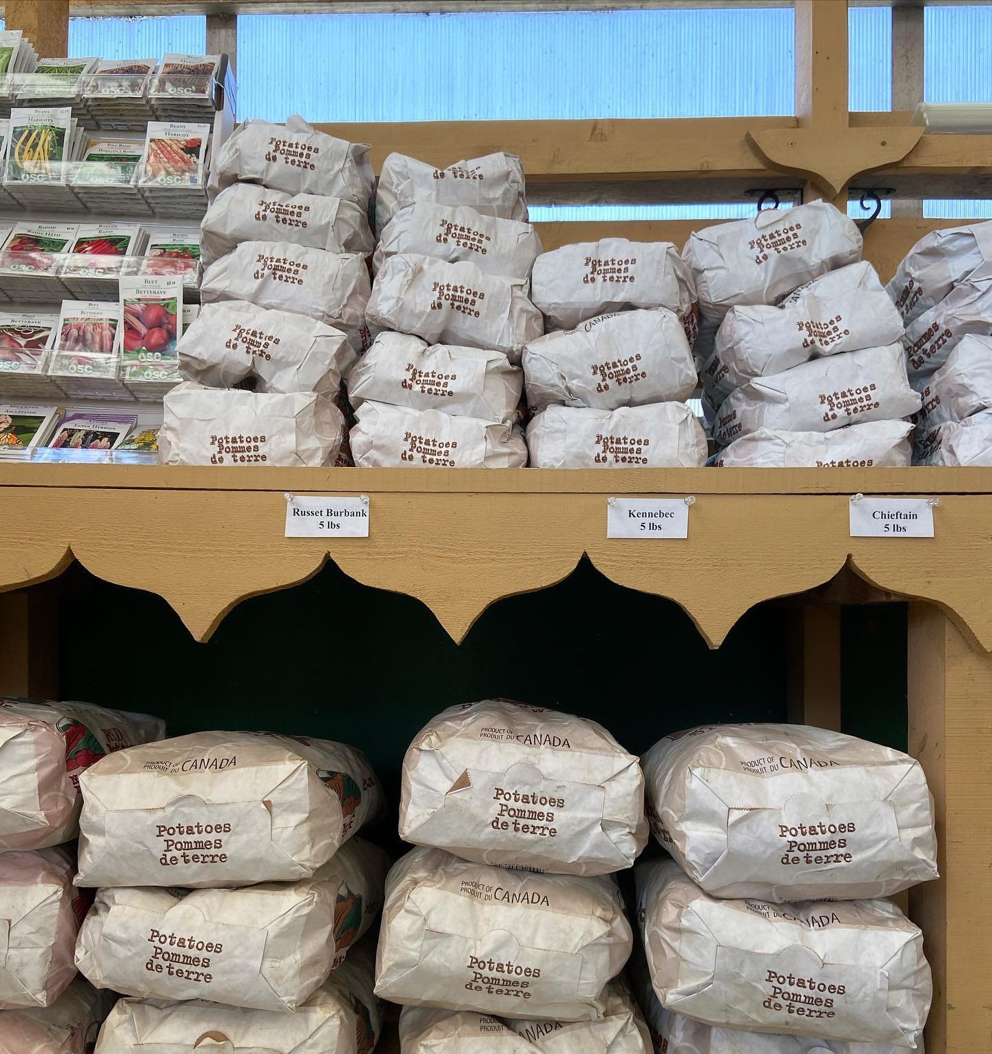 They&rsquo;re finally here - and yes, we have the purple potatoes that everyone has asked about!

We have five different varieties of seed potatoes (Canada Gold, Purple Majesty, Chieftain, Kennebec, and Russet Burbank) in stock and are available in 5