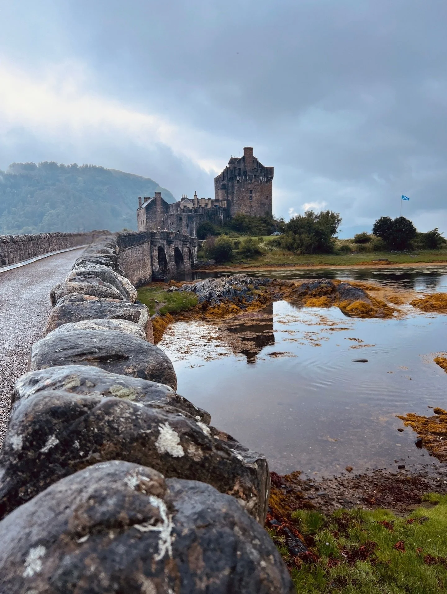 Welcome to Scotland. The countryside is thick and lush, a lot less people (which Sean and I prefer) and the living is simple and slow. 

We&rsquo;ve been so busy sightseeing it&rsquo;s been hard to post but we&rsquo;ve got tons of photos to share. 🏴