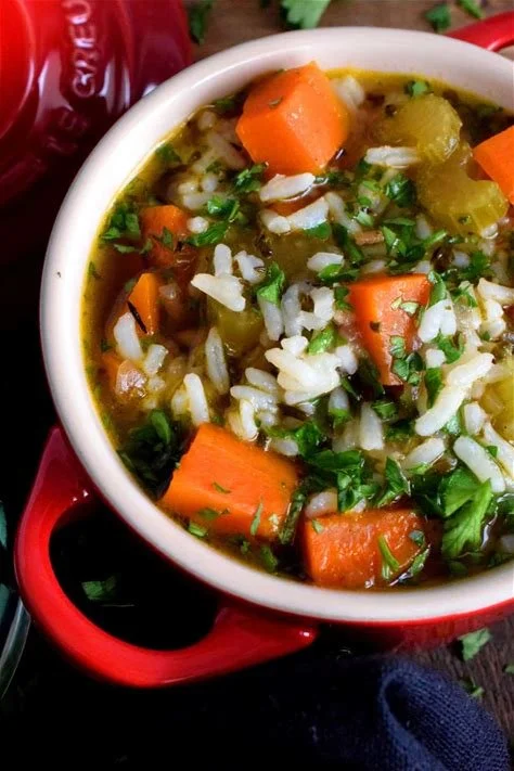 Hearty Veggie SoupⓋ