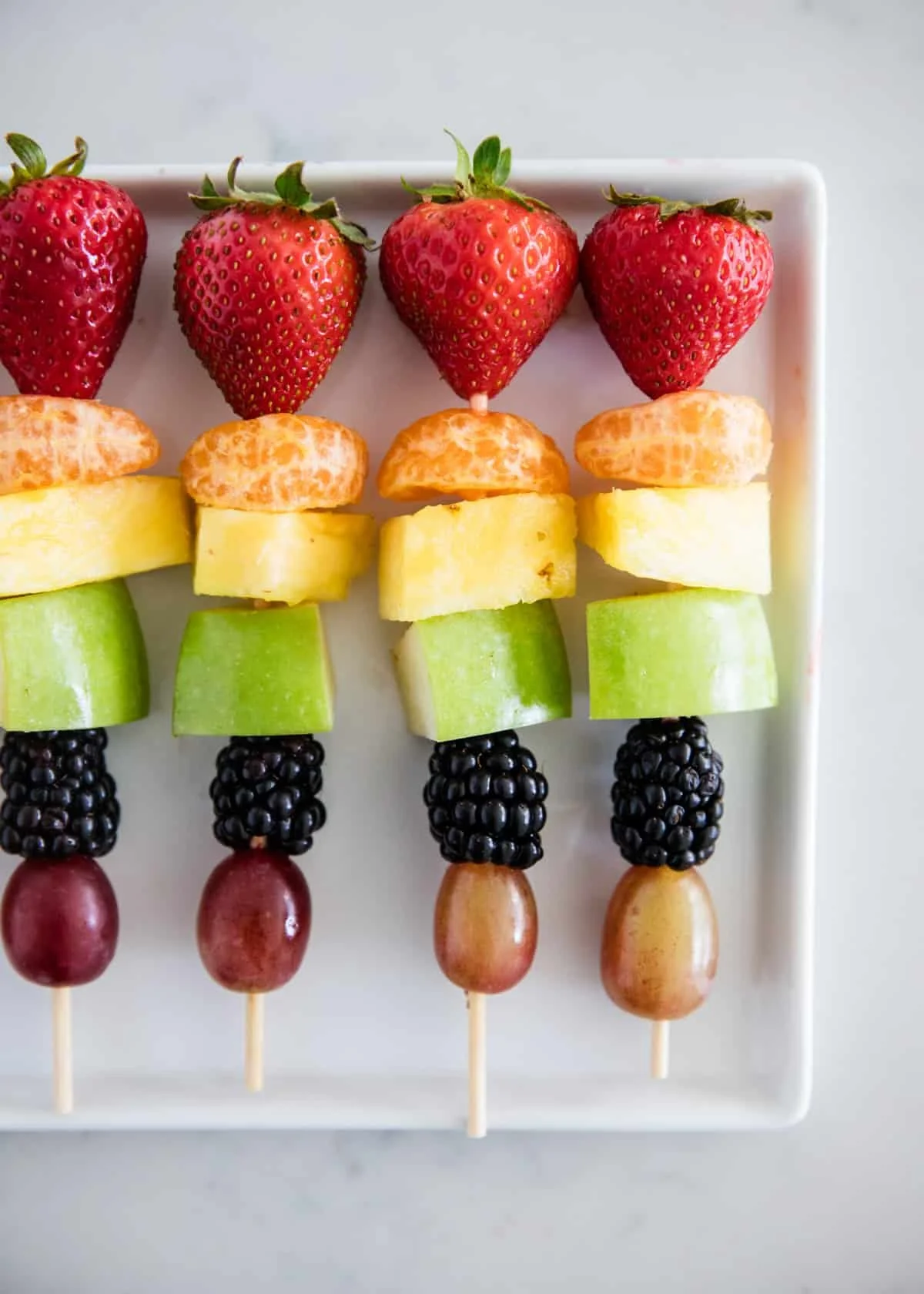 rainbow-fruit-kabobs-2.jpg