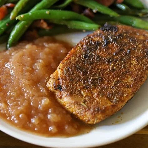 Pork Chops & Applesauce