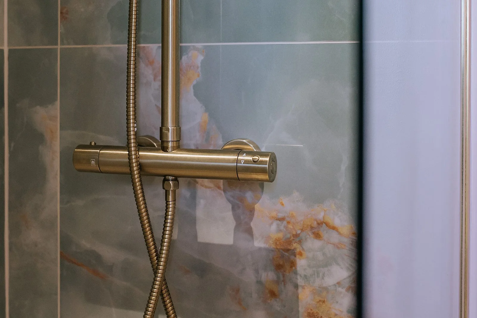 MAEDANIELS - LUCI-108_websize.jpg