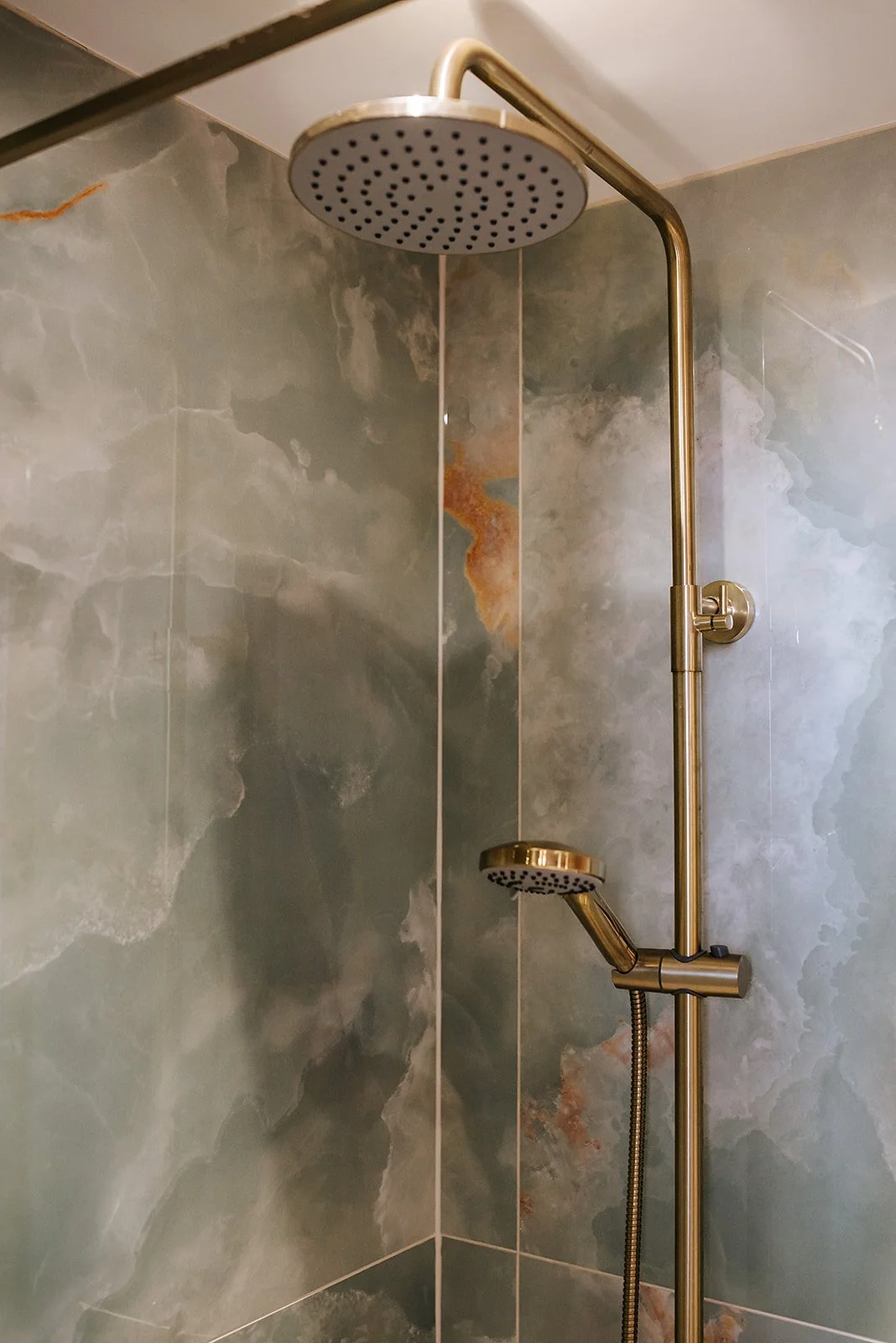 MAEDANIELS - LUCI REV-304_websize.jpg