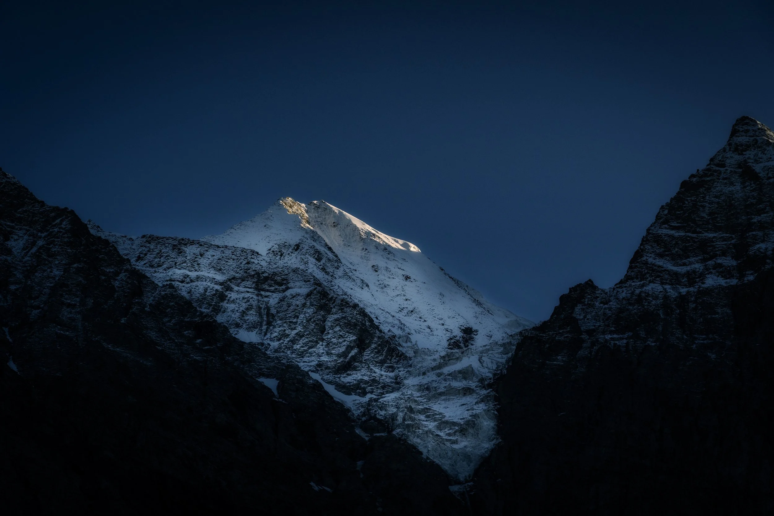 DSC05861 copy.jpg