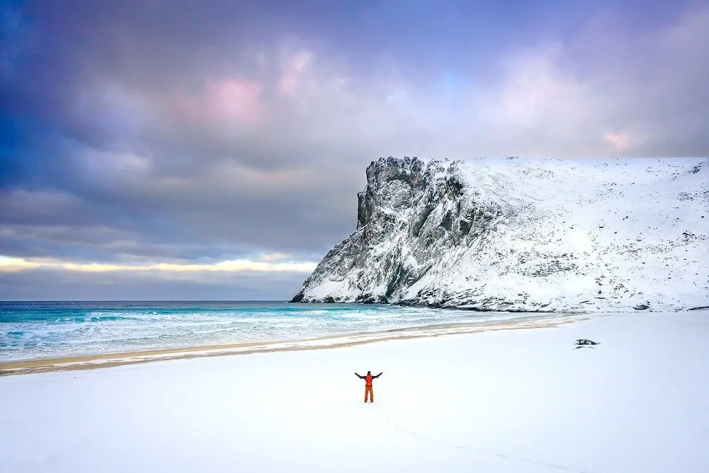 lofoten-kvalvika-beach-XL-1.jpg
