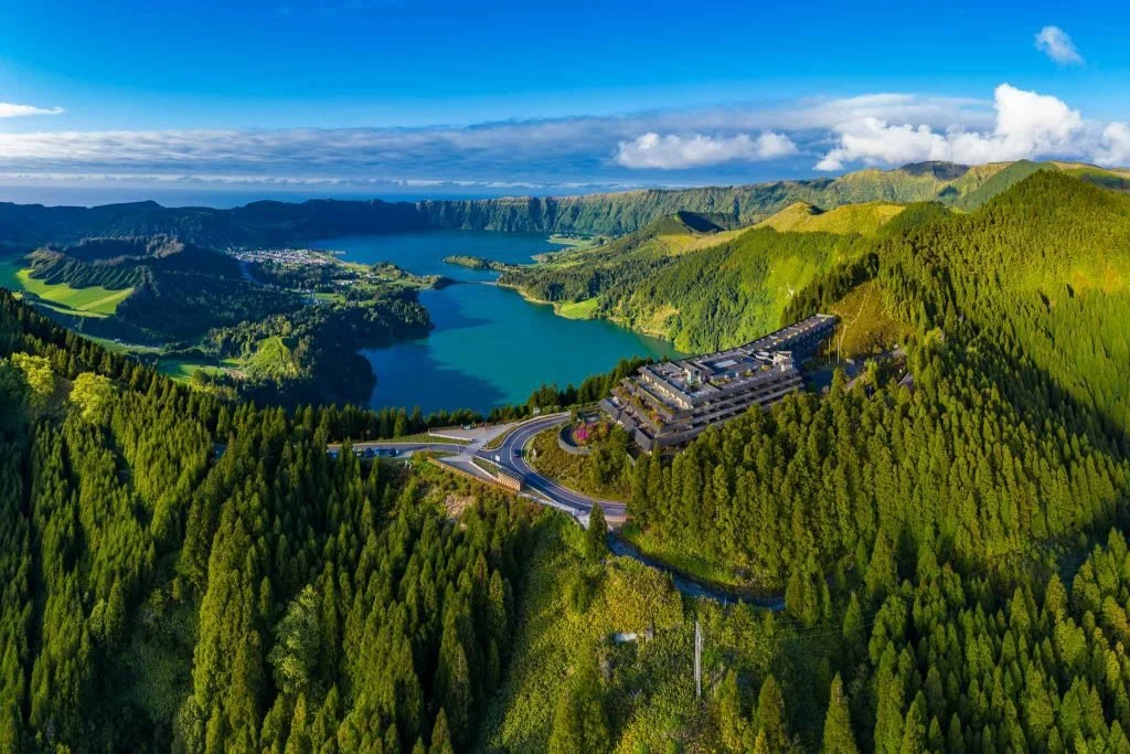 Enrico-Pescantini_Sao-Miguel_Sete-Cidades_PANO0001-Pano-2-1024x683.jpg