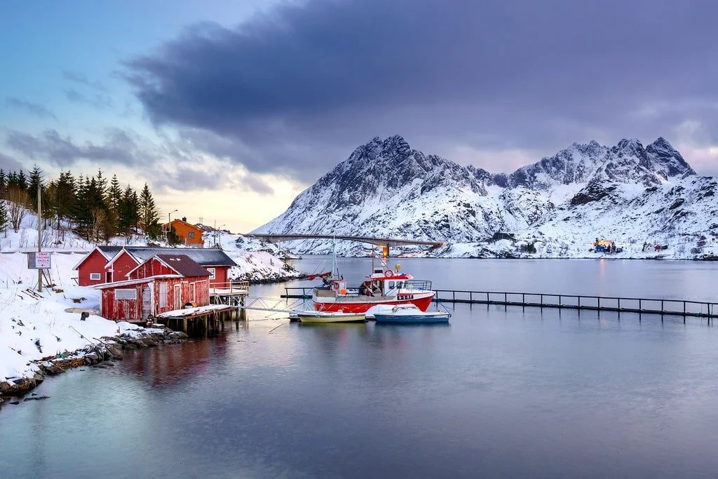 lofoten-island-bay-XL.jpg