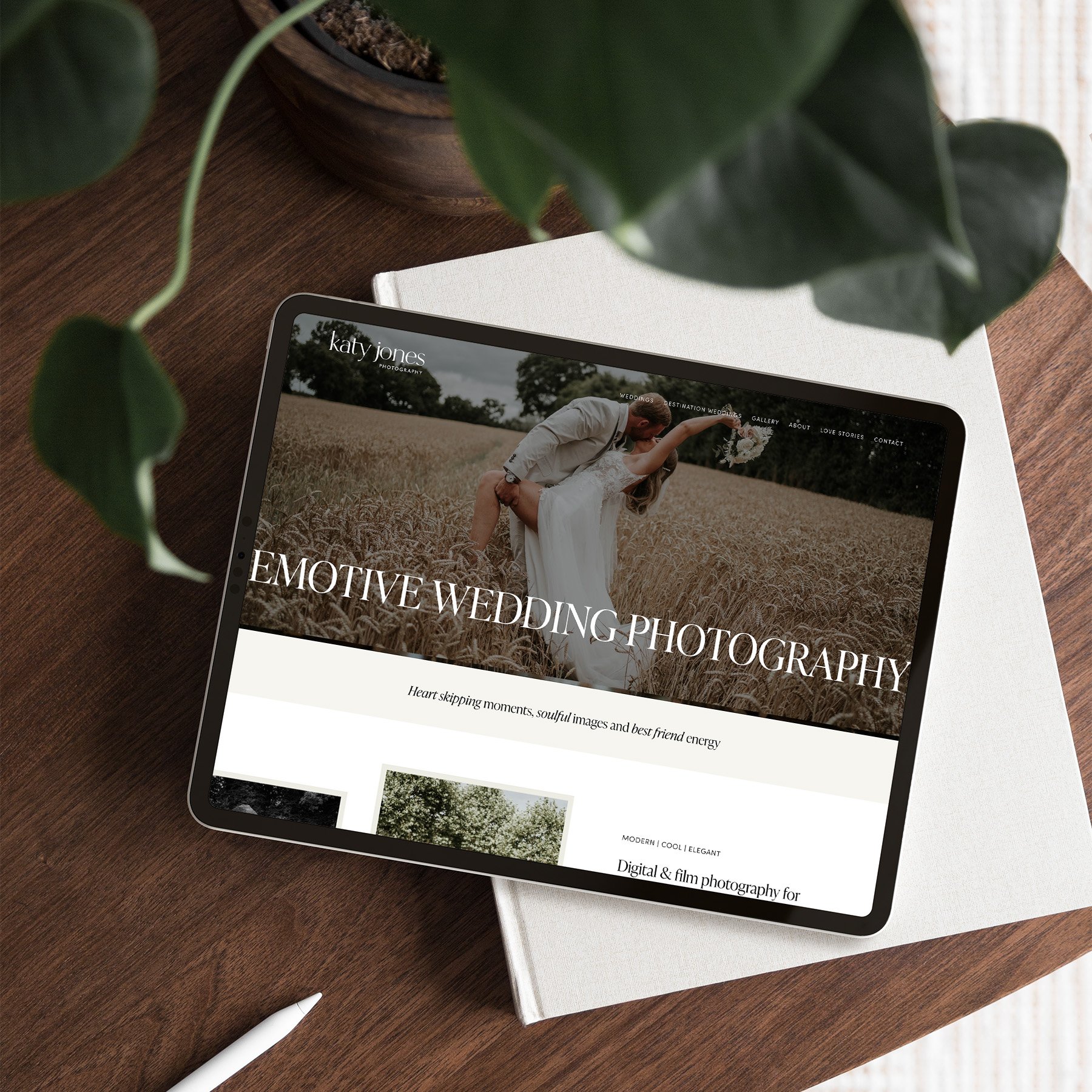 Wedding photography website on Squarespace