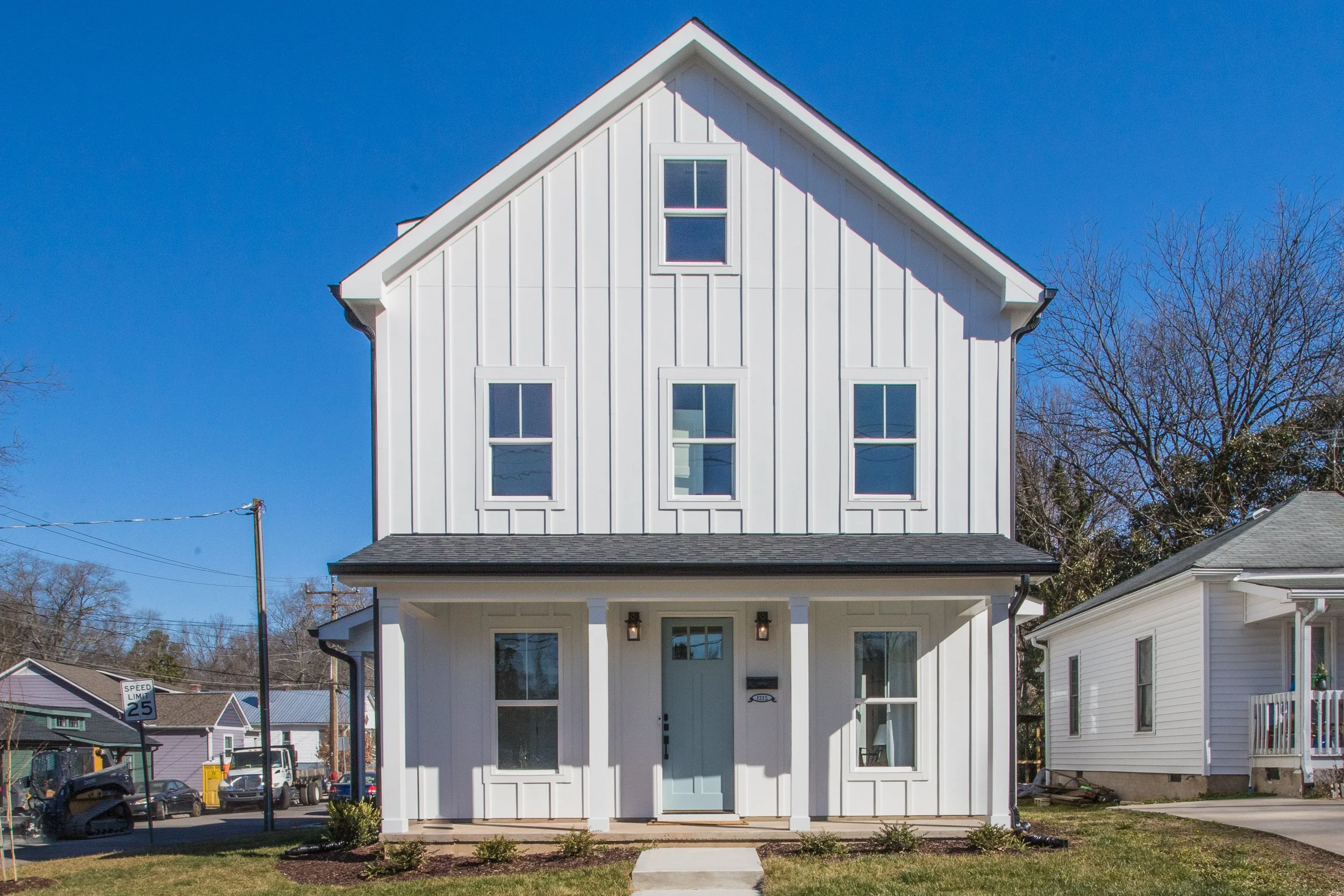 The Jackson House + Detached Garage & ADU - 1645 SF + 431 SF ADU