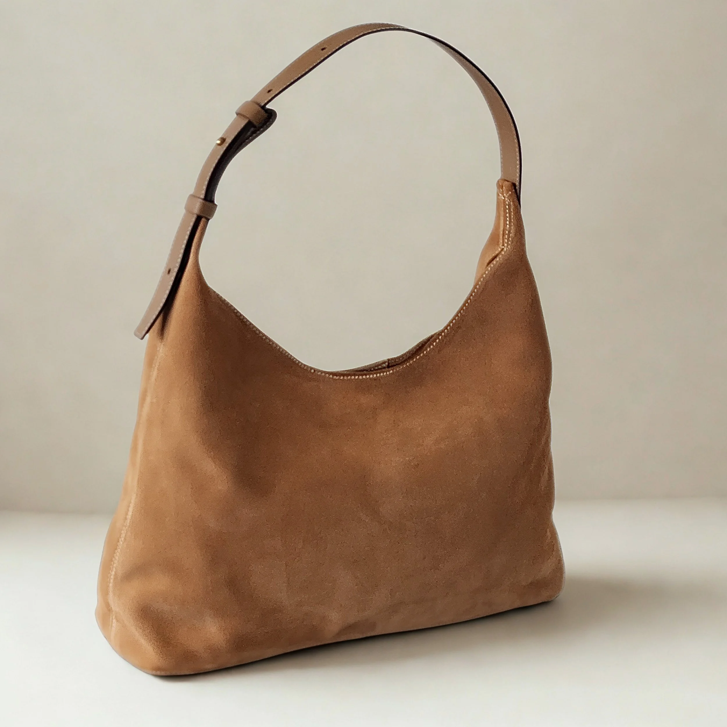 Hobo Bag_1.jpg