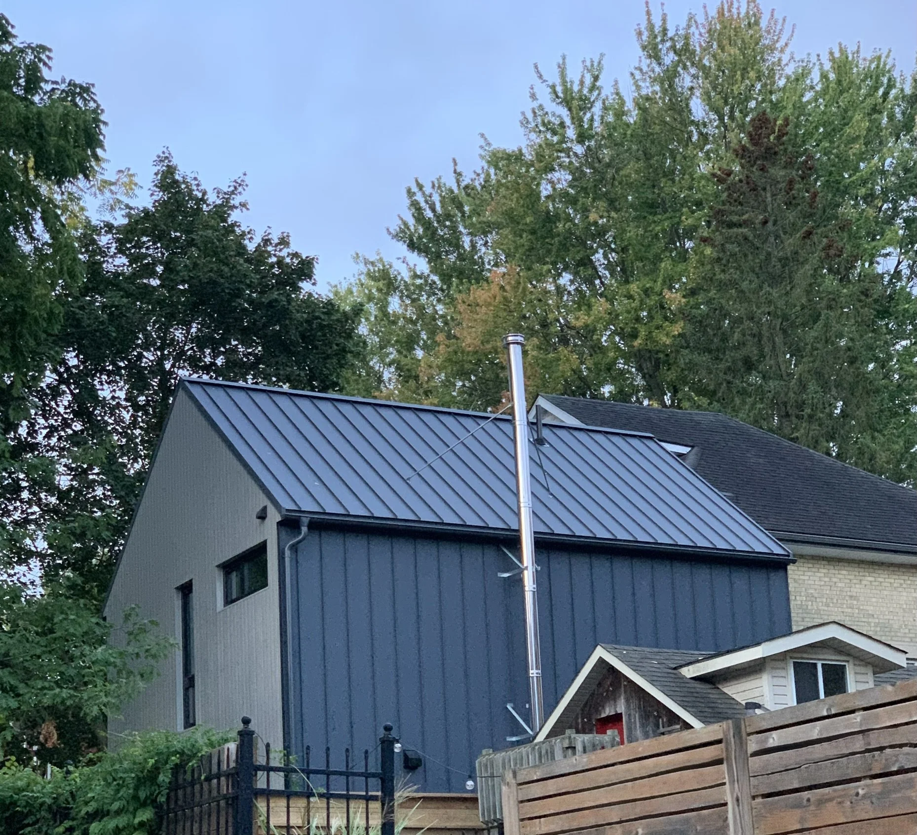 Hinterhaus 41 by Elevïn Design Studio featuring a charcoal standing seam steel façade by Finnish manufacturer Ruukki, Photo by Brad and Shawn Hernden