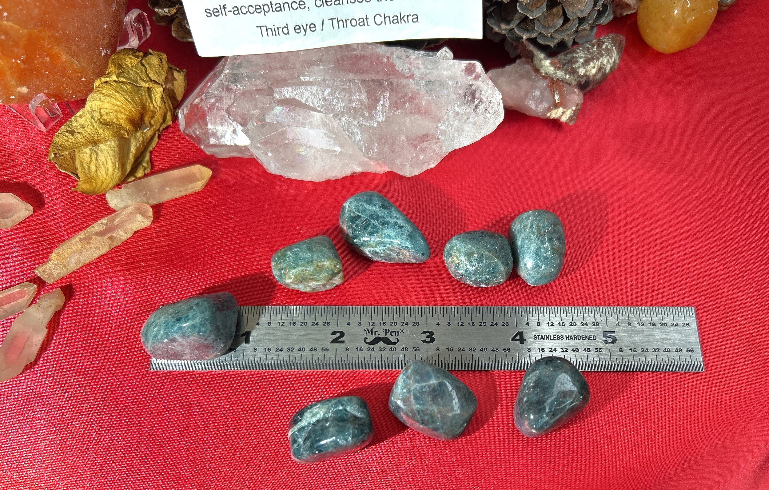 TUM-155 BLUE APATITE.jpg