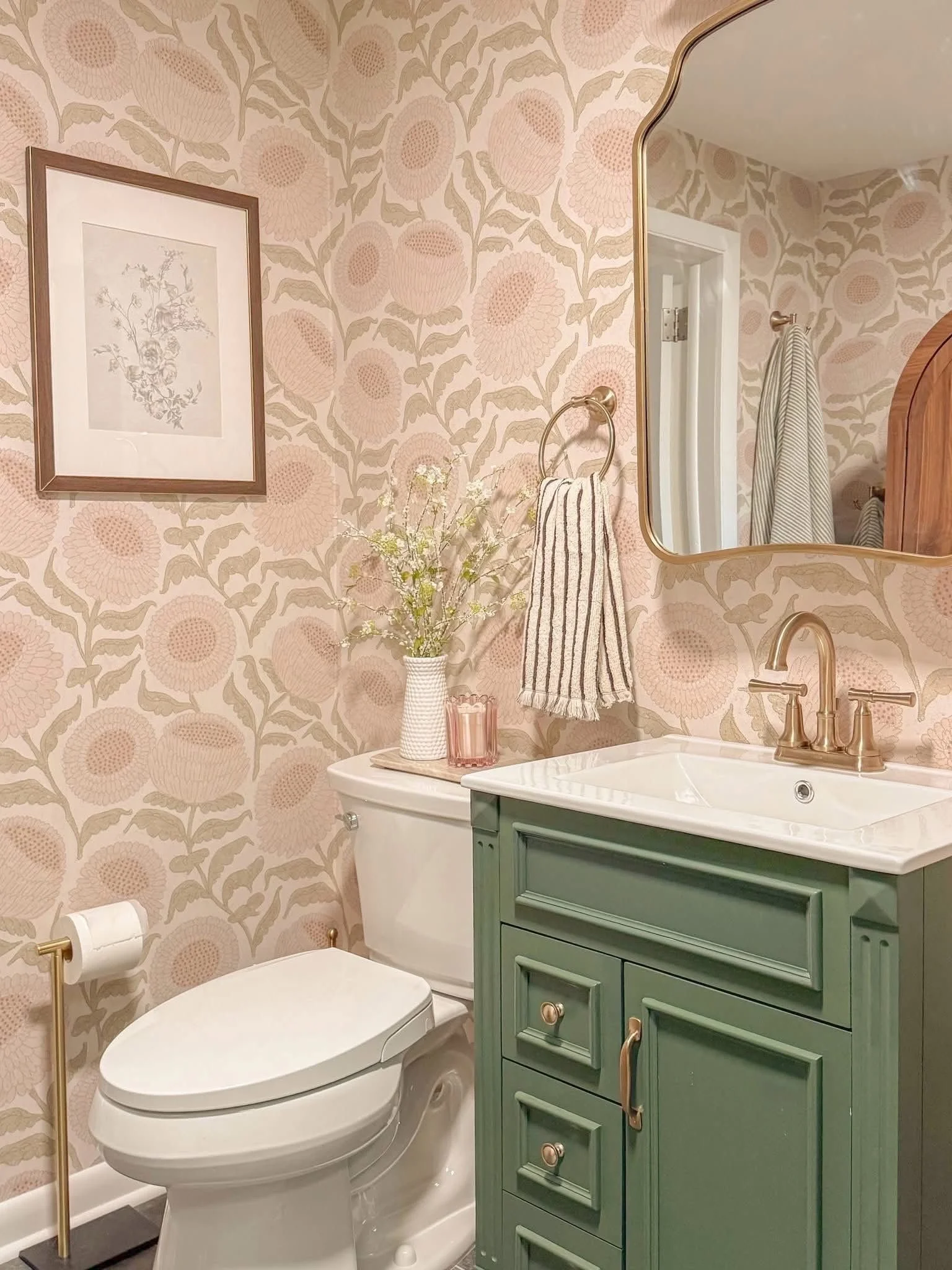 bathroom 16.jpg