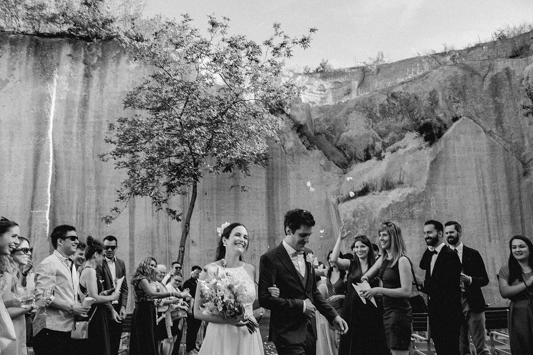 All weddings are different and it's always great to try new perspectives on old locations. 

For Gabi and Pisti's open-air stone mine wedding, I wanted to capture the contrast between the rough rocks and softness of a wedding. 

Having a second camer