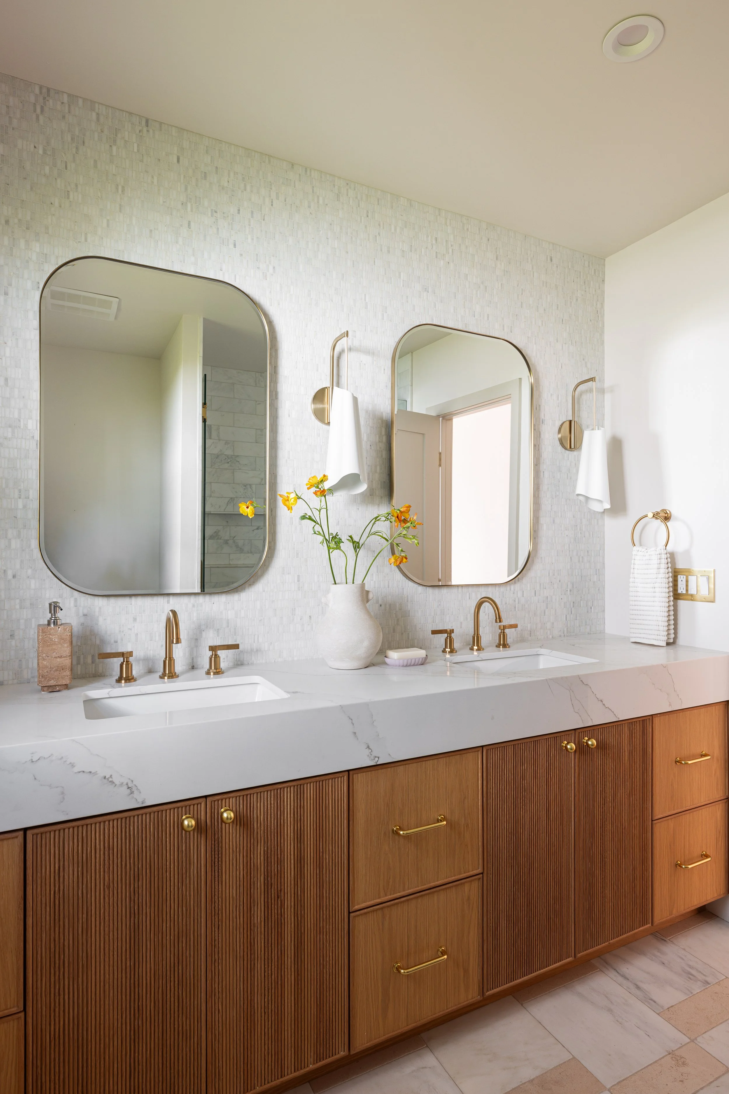 2605 N Poinsettia Ave_hi res - christopherleefoto.com-11.jpg
