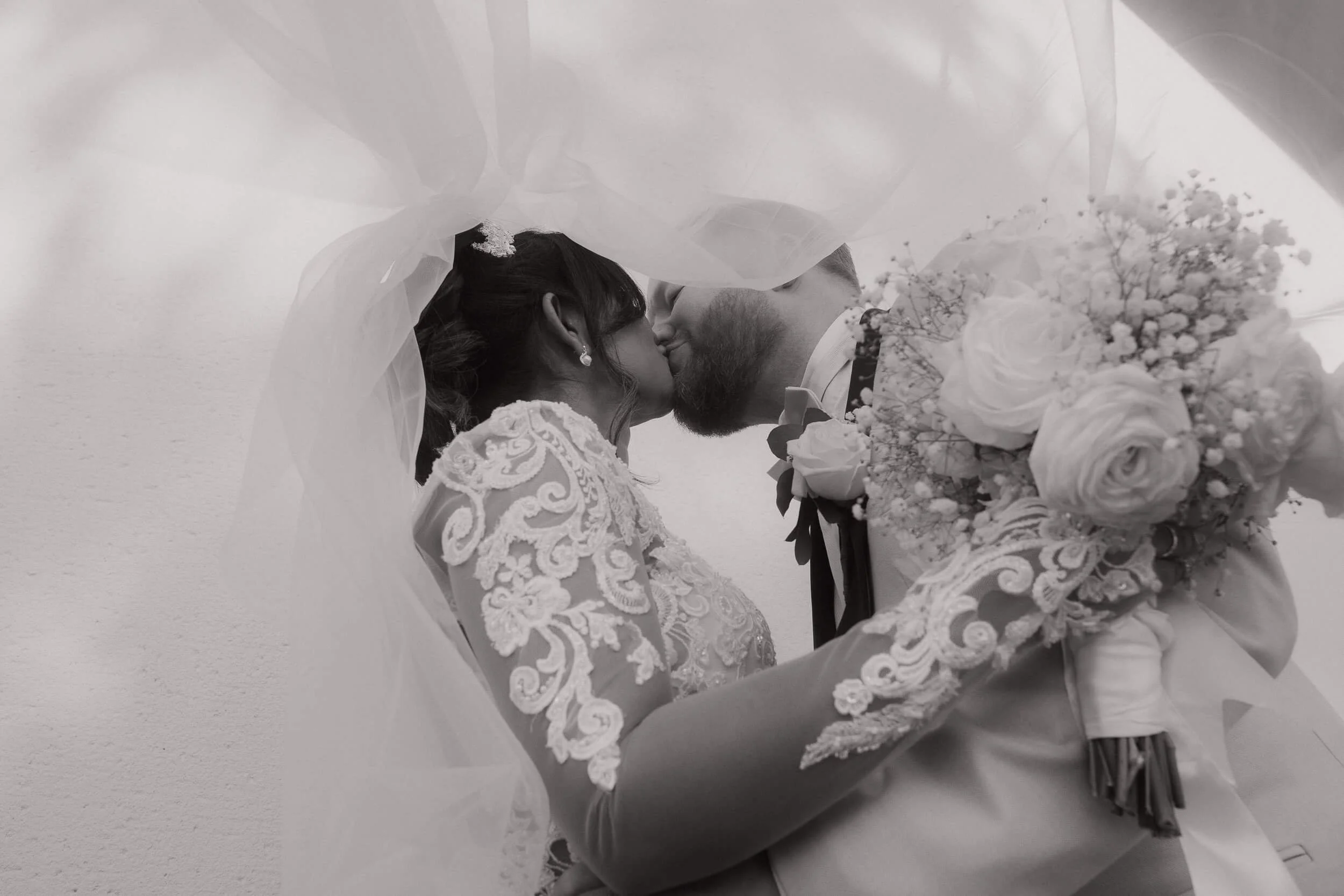 Cheshire Documentary Wedding Photpgraphy -20.jpg