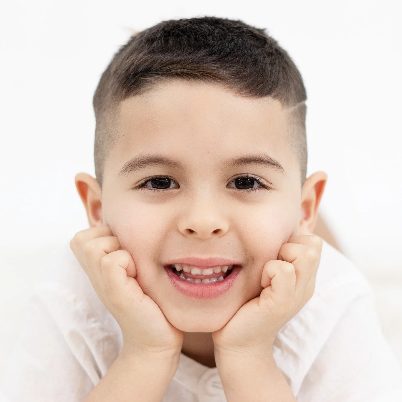 That smile could light up the whole day ☀️😄 
#AgoofamilyPhotography #KidPortraits #HappyBoy #PureJoy"