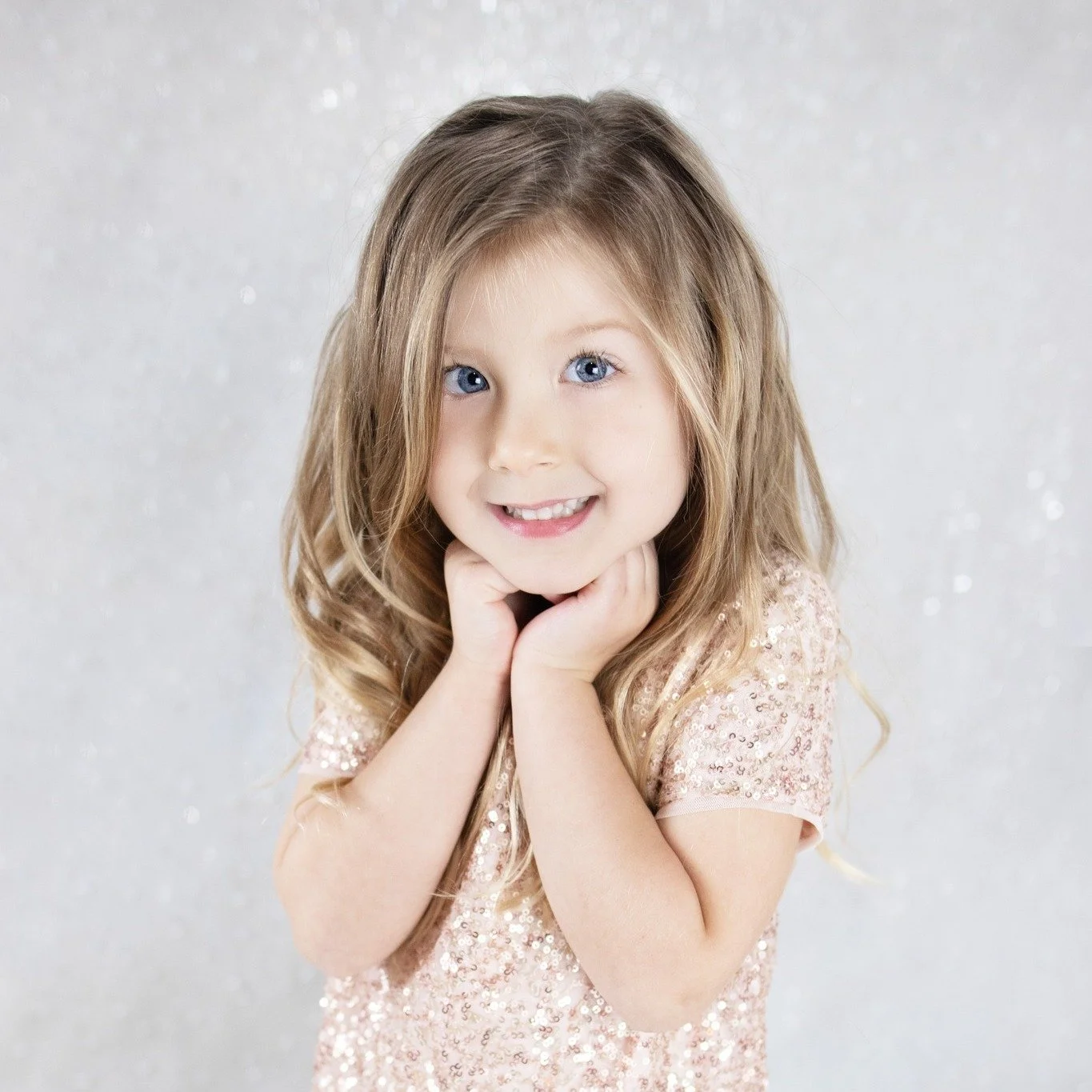 ✨ 📸 Childhood is a magical adventure filled with wonder, imagination, and joy. Every day brings new excitement, and small moments become big memories. Cherish these precious moments, hold them close, and never let them fade! 📸✨

✨ #ChildhoodMagic #