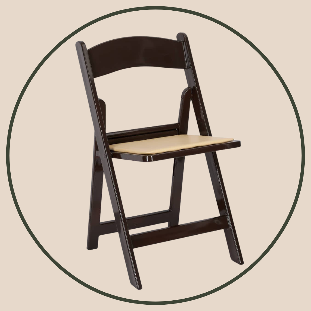 Wooden folding chair with a beige seat cushion, set against a beige background with a dark green circular outline.