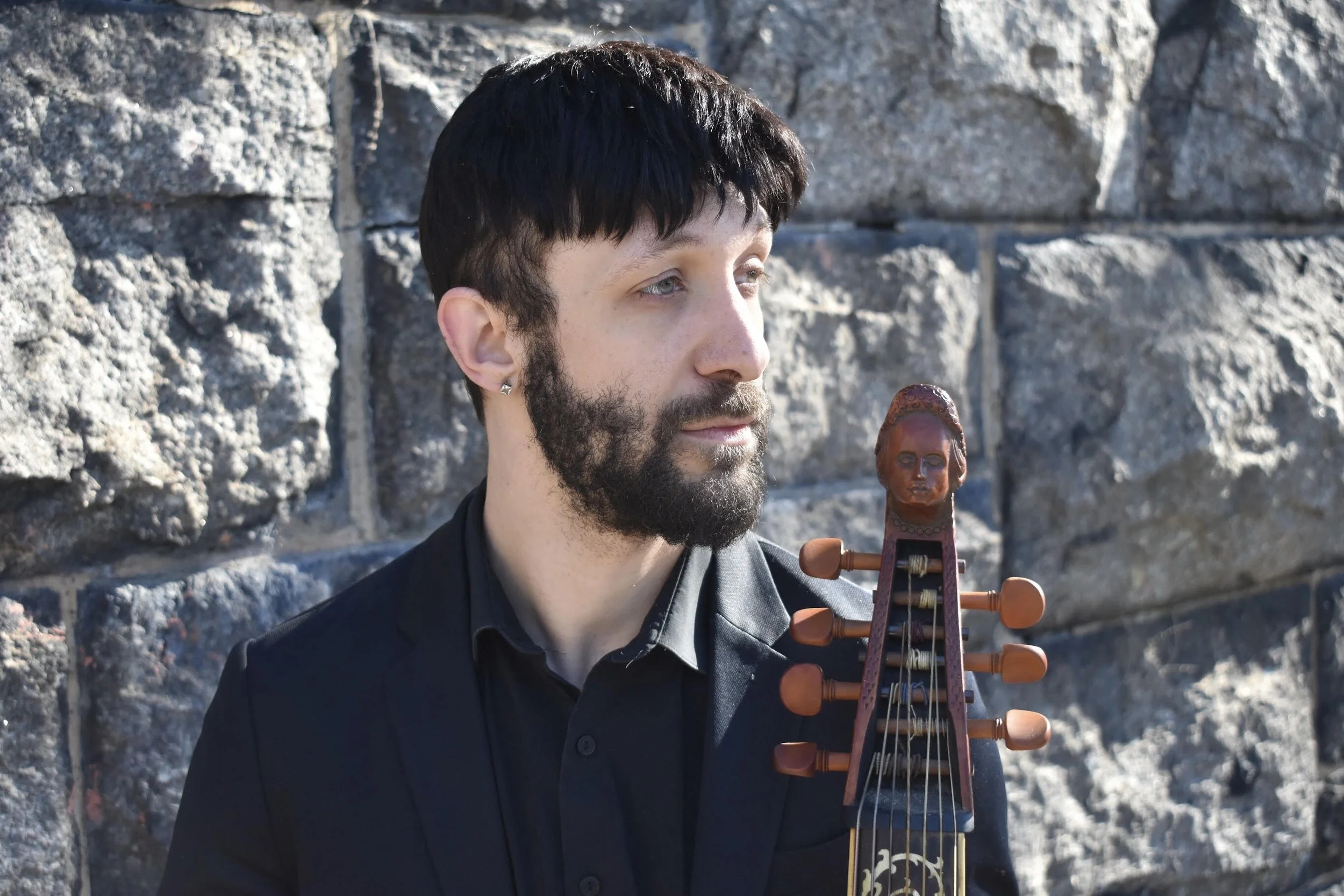 Adam Young, cello/viola da gamba