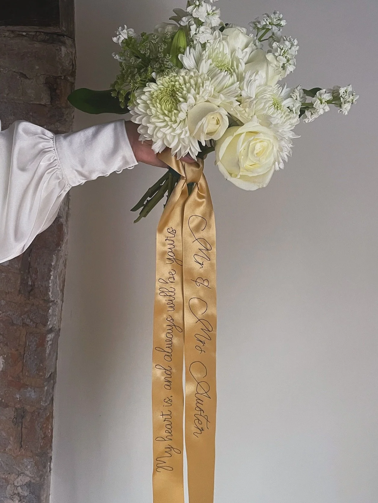 My heart is, and always will be, yours
A beautiful sense and sensibility quote for your bouquet ribbon. Customise your design with new fonts, colours and styles!
Or design your own with a meaningful quote ๐
#janeaustenbooks #weddingbouquets #mono
