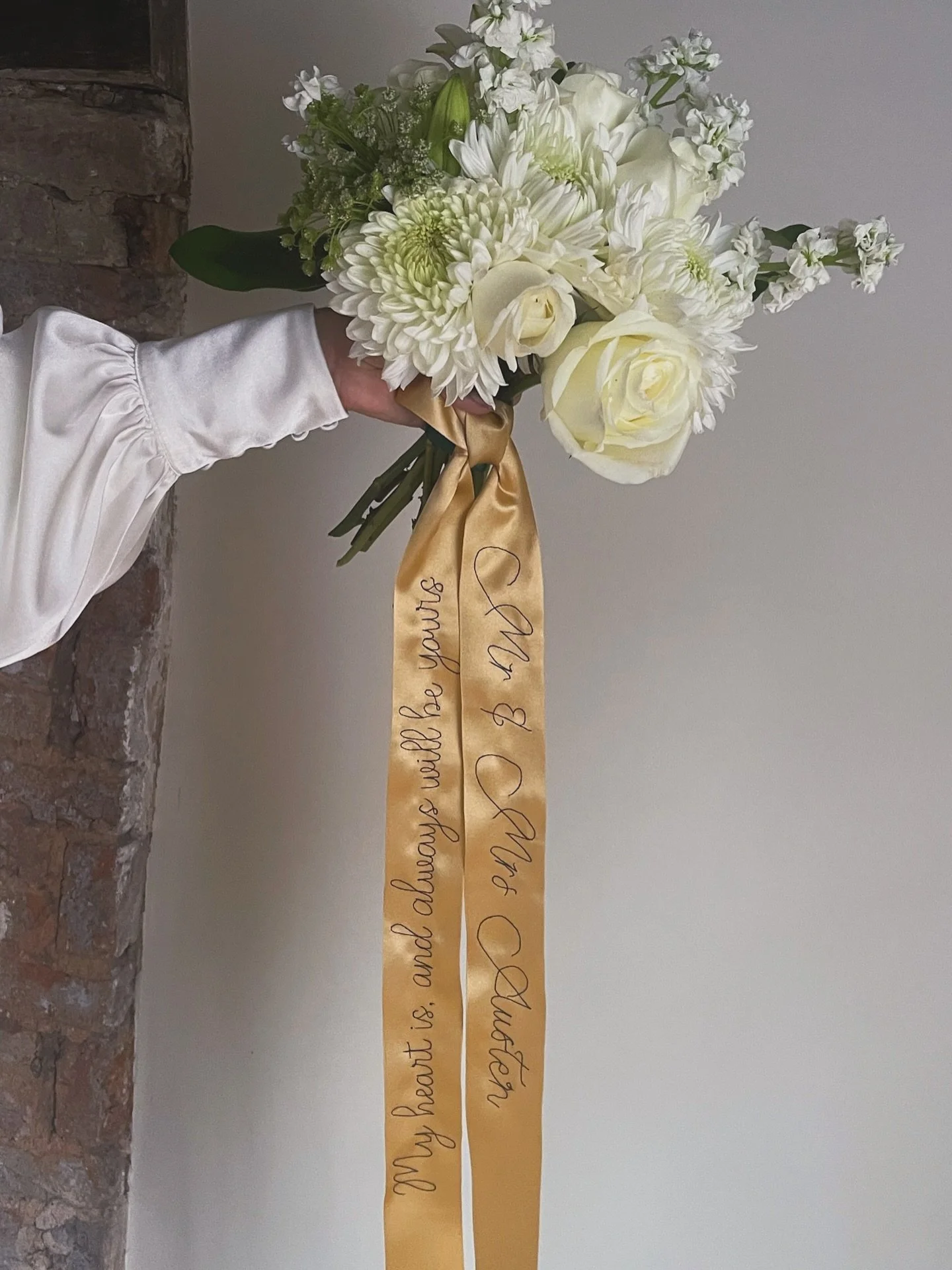 Jane Austen&rsquo;s literary classic are the perfect quotes for your wedding. 
 &lsquo;My heart is and always will be yours&rsquo; 

#weddingbouquets #booktok #weddingembroidery