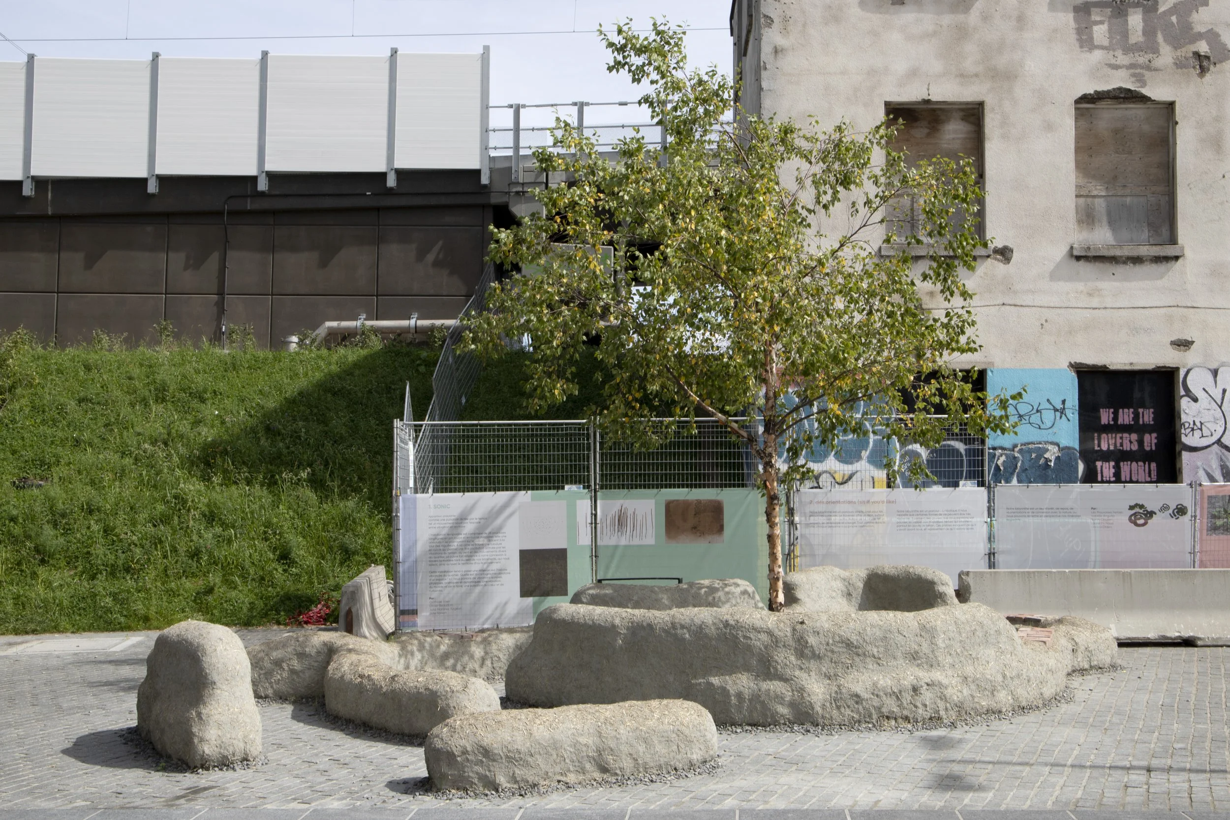 PUBLIC_07.jpg