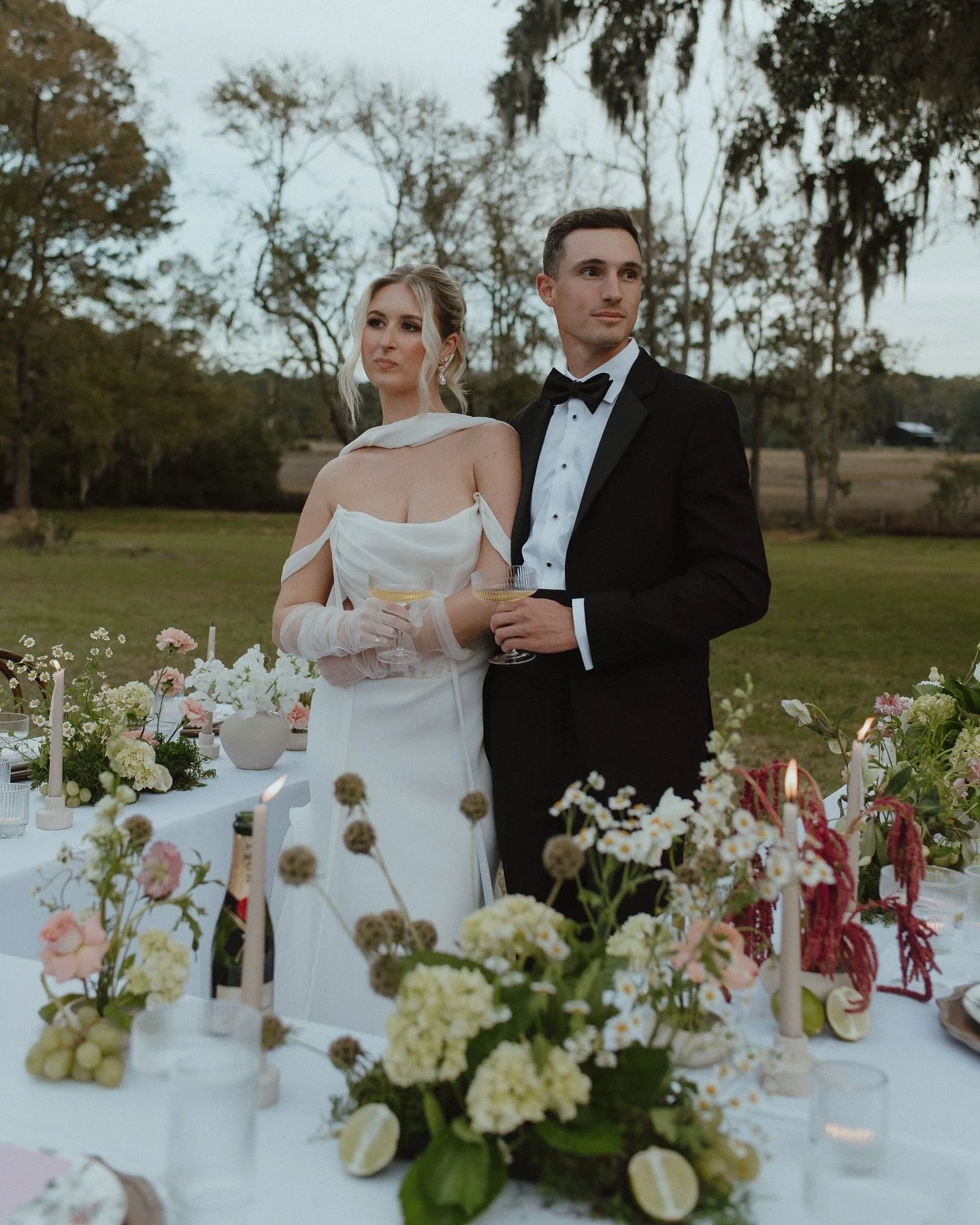 Can&rsquo;t get over all the little details of this design

photographer: @christinalynnmitro
videographer: @pronetowanderfilms
florals: @thepetalbarflowerdesign
planners: @lanierandcompany
venue: @pinecreekplace
hair: @amyaloope
makeup: @beeprettyes