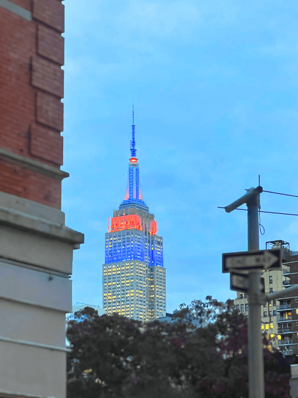 empire state building manhattan.png