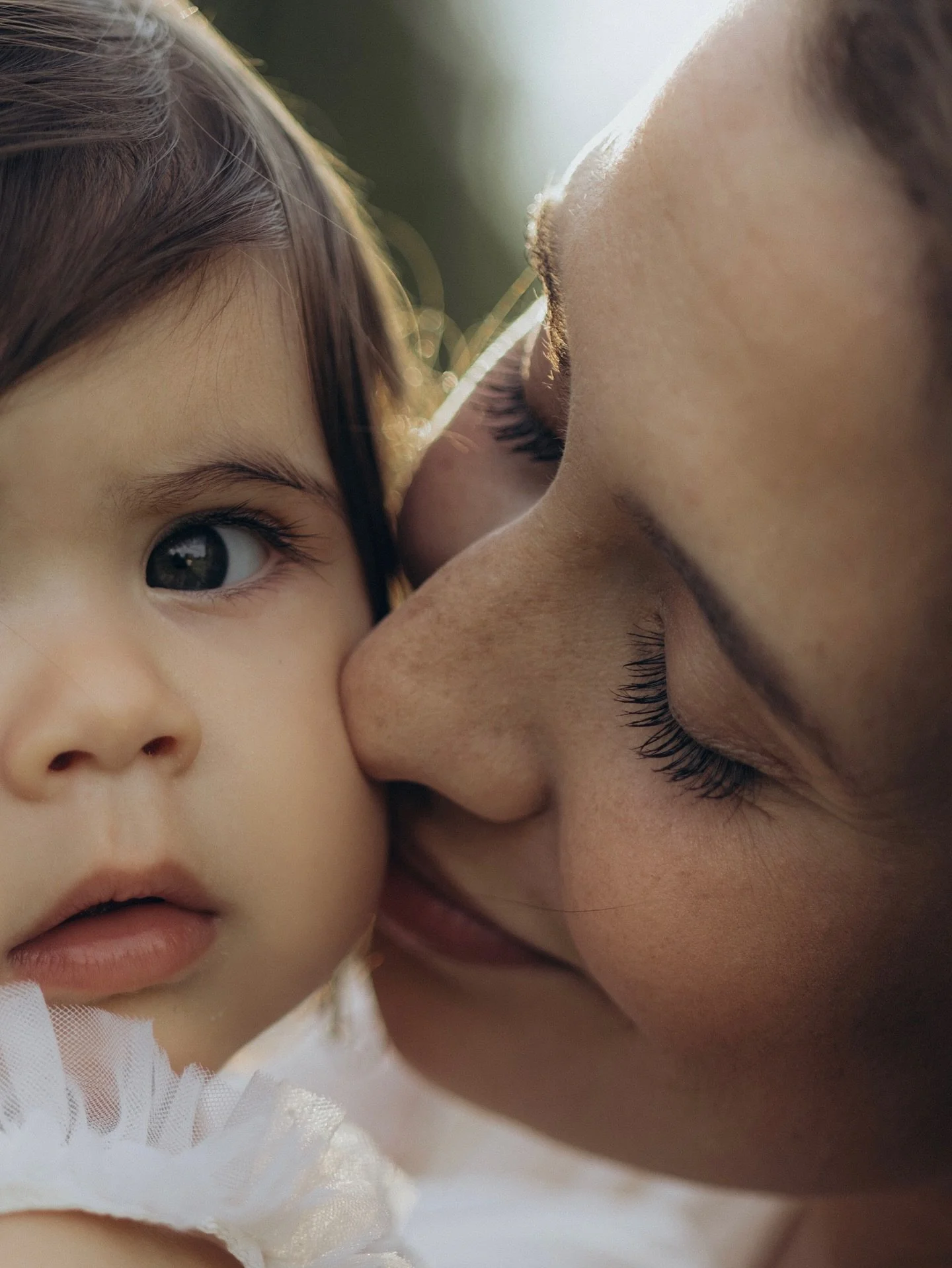 Maya turned one 1️⃣🍓❤️🦢
Smash cake &amp; fam