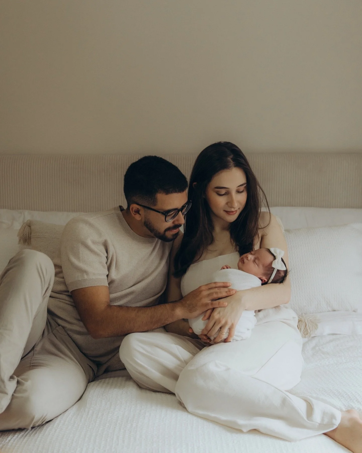 💕🪿🌸And love bloomed, softly and beautifully.&rdquo;
Newborn lifestyle at home