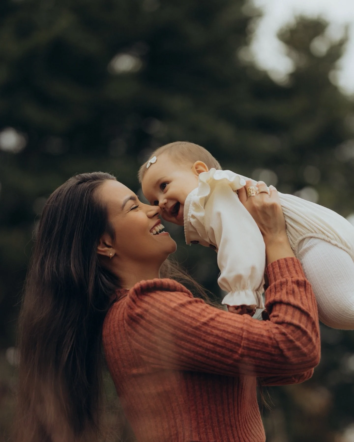 Dafne turned 9 months in autumn 🍂🪿🤎✨
quarterly + fam