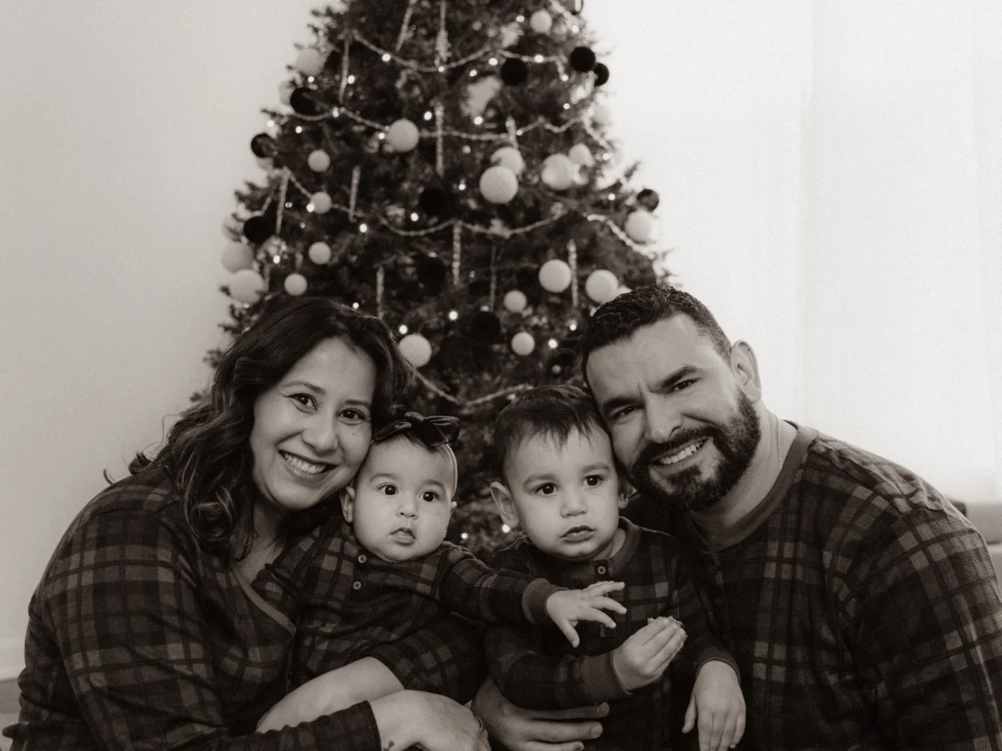 Simple souls don&rsquo;t need to prove anything &mdash; their presence is already an answer.
🎄💫❤️✨
Christmas 2025